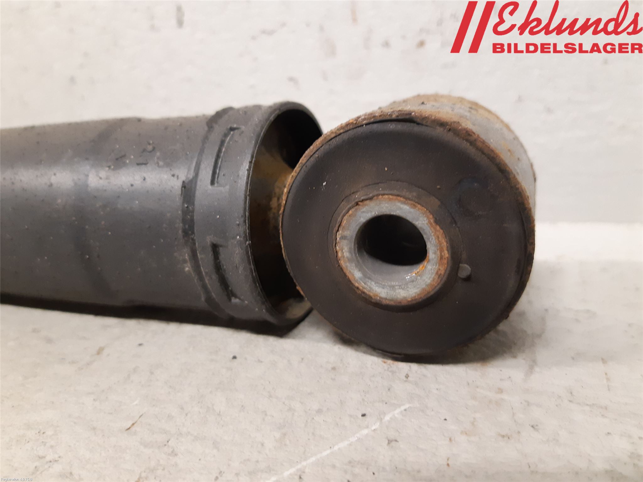 Renault TRAFIC/E-TECH 15- Stötdämpare Bak