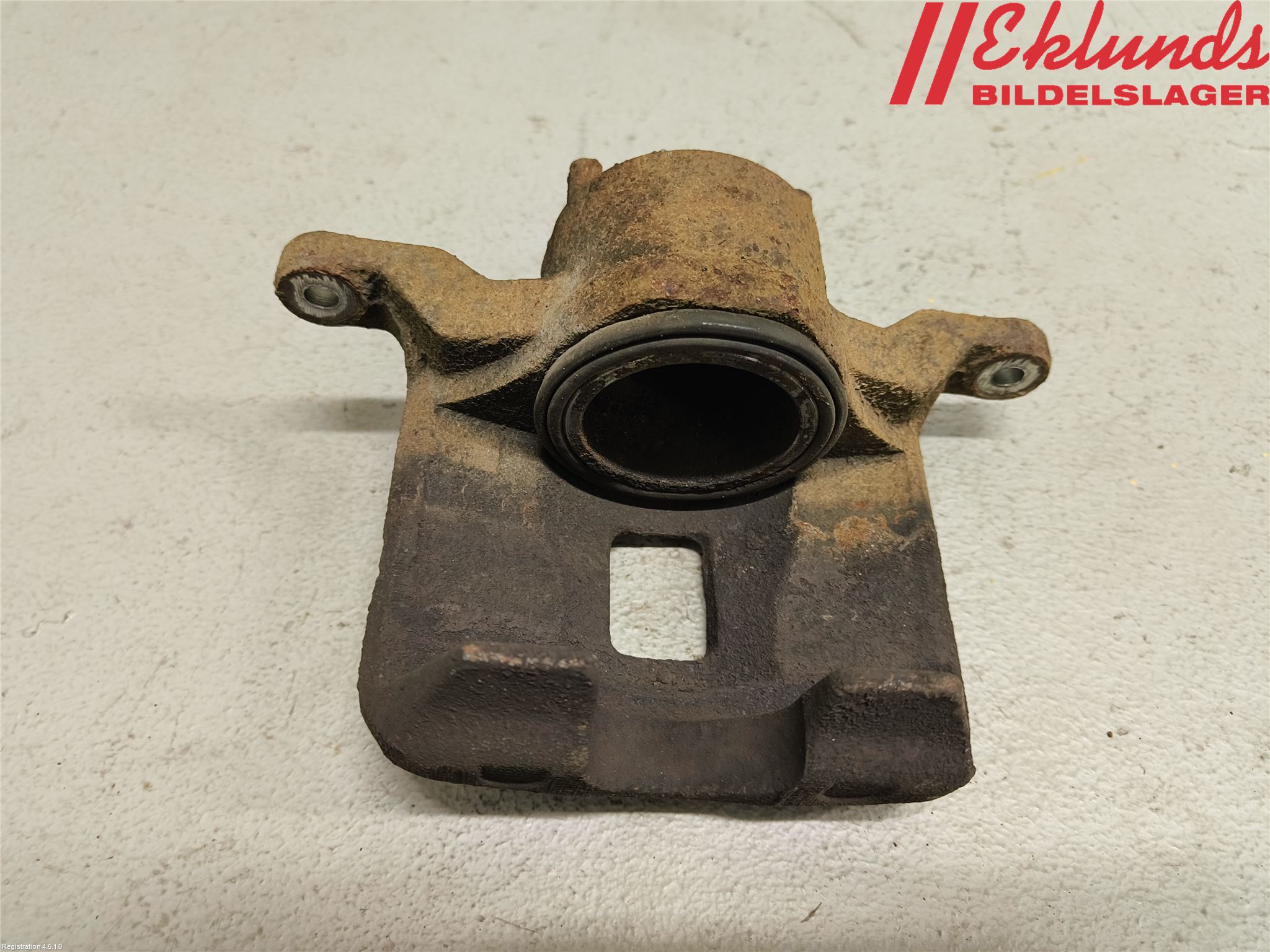 Fiat FULLBACK 16-19 Bromsok Fram Höger