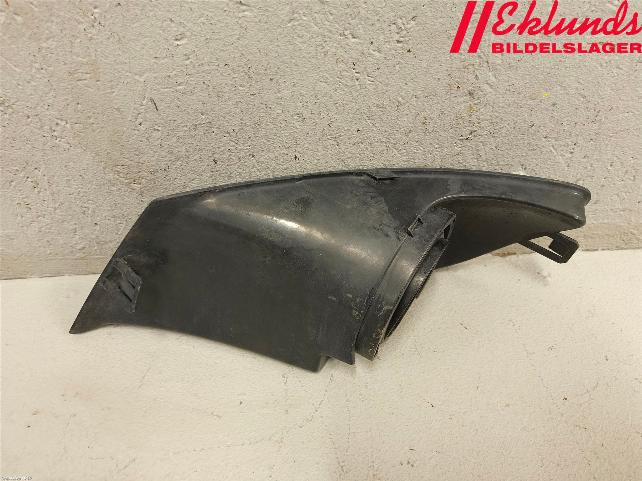 Saab 9-3 VER2/VER3 08-15 Dimljussarg Fram