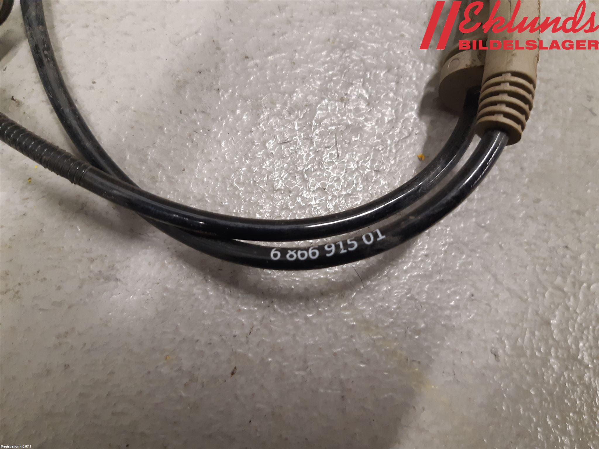 BMW 5 G30/G31/F90 17-23 Abs Sensor