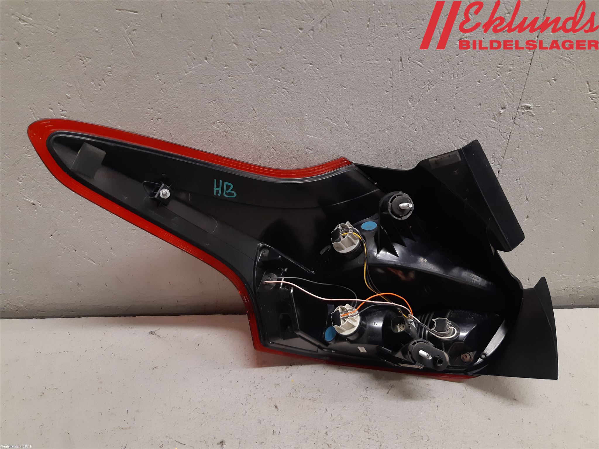 Ford FOCUS 15-18 Bakljus Höger