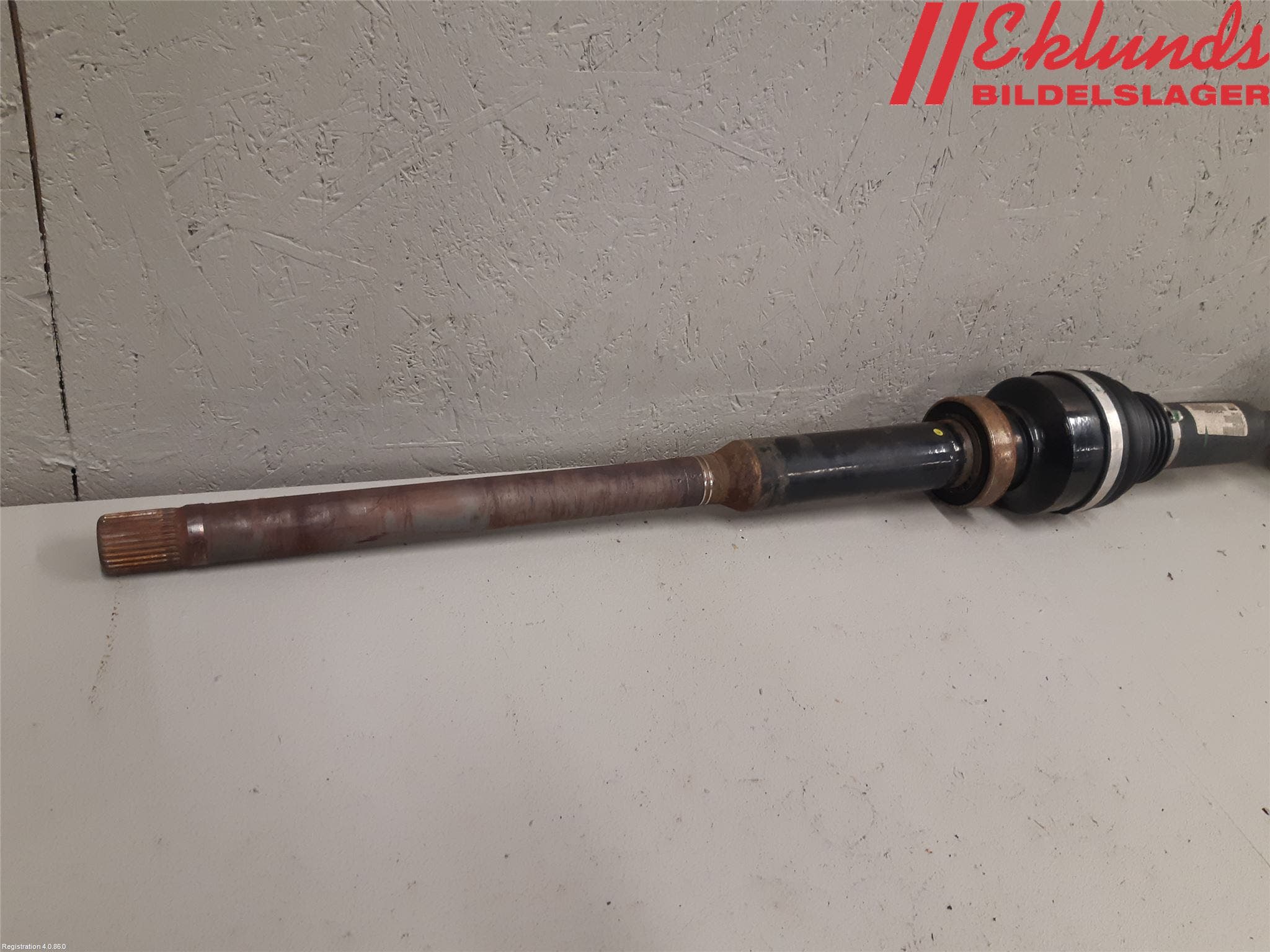 Volvo XC70 08-13 Drivaxel Fram Höger