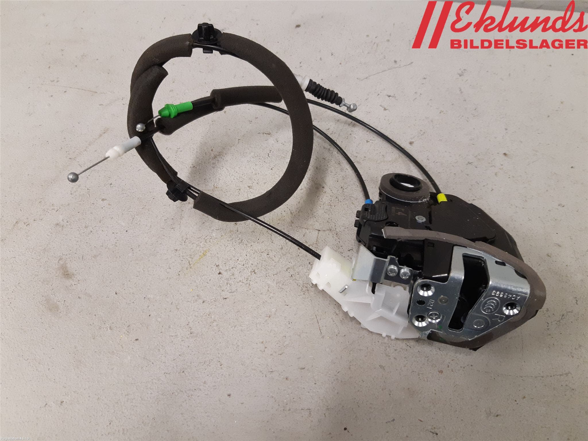 Toyota C-HR 16-23 Låskista-Dörrlås