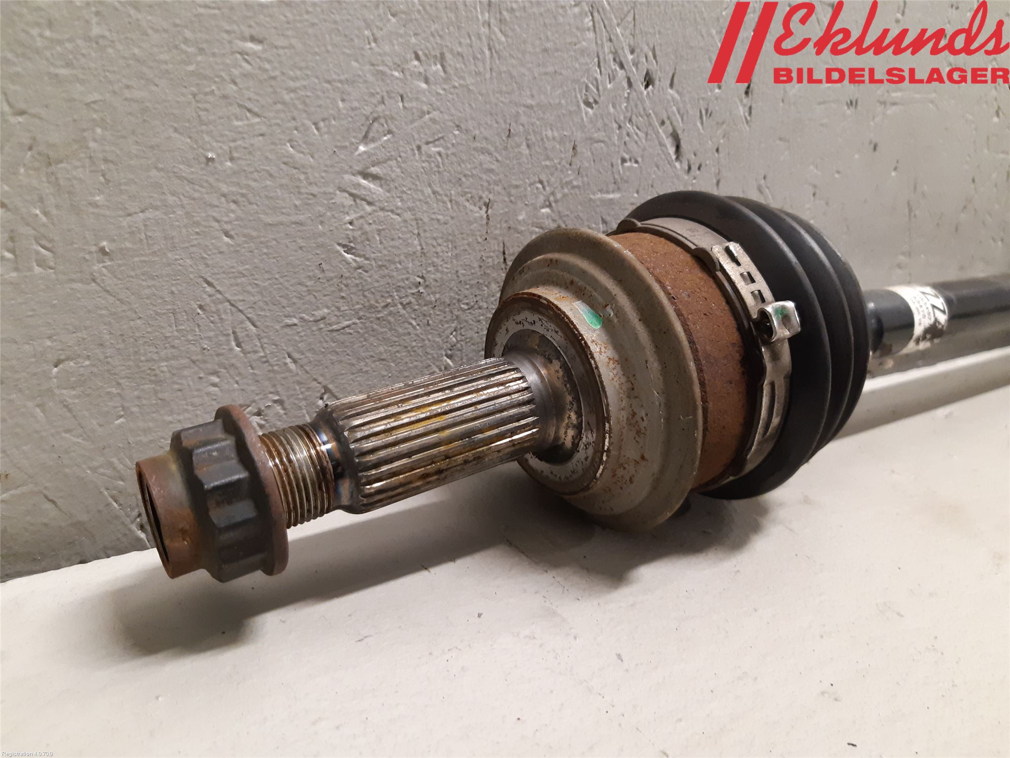 Toyota YARIS XP130 15-20 Drivaxel Fram Höger