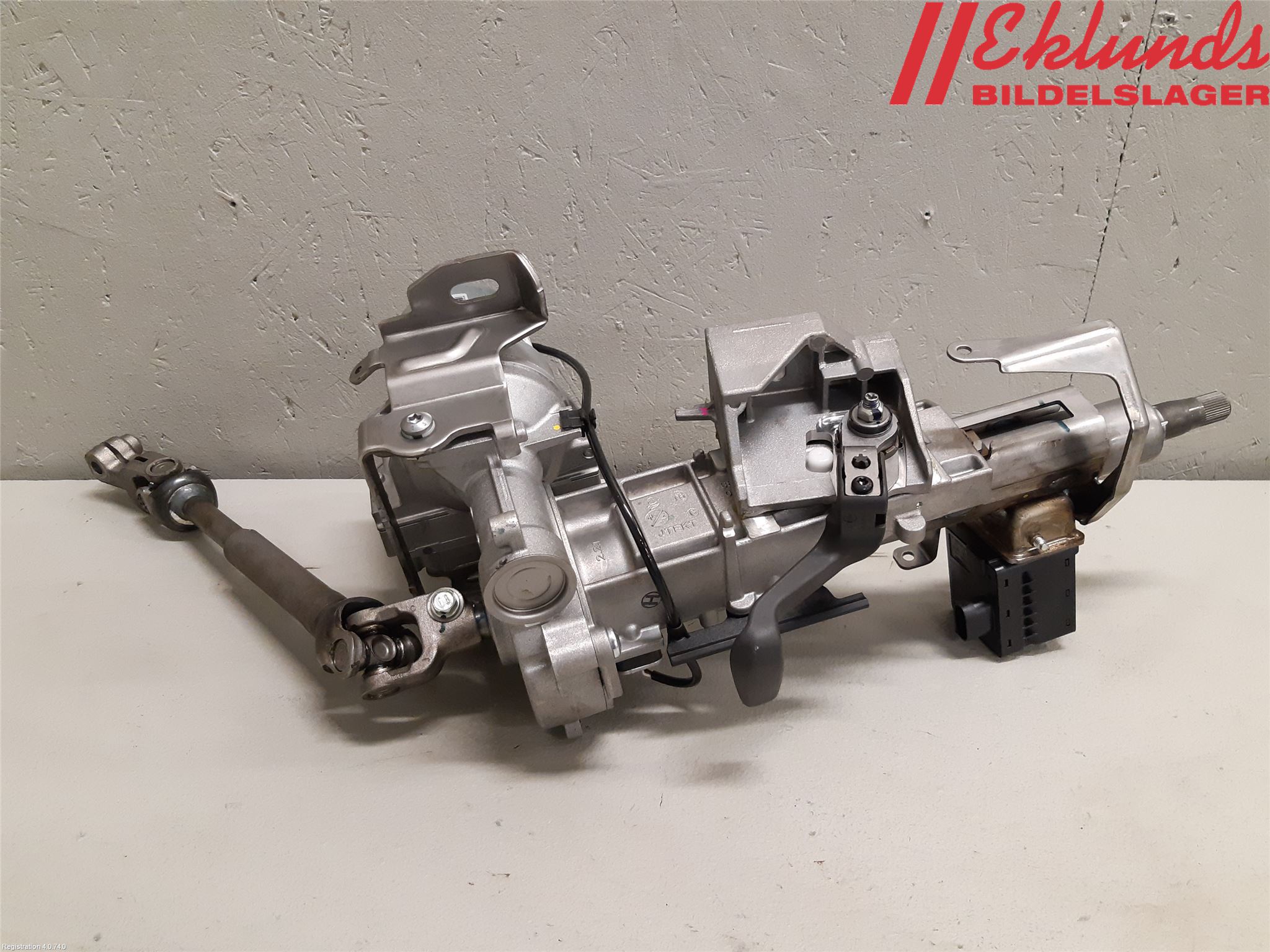 Renault CAPTUR 13-19 Rattaxelagg Med Inb Servo