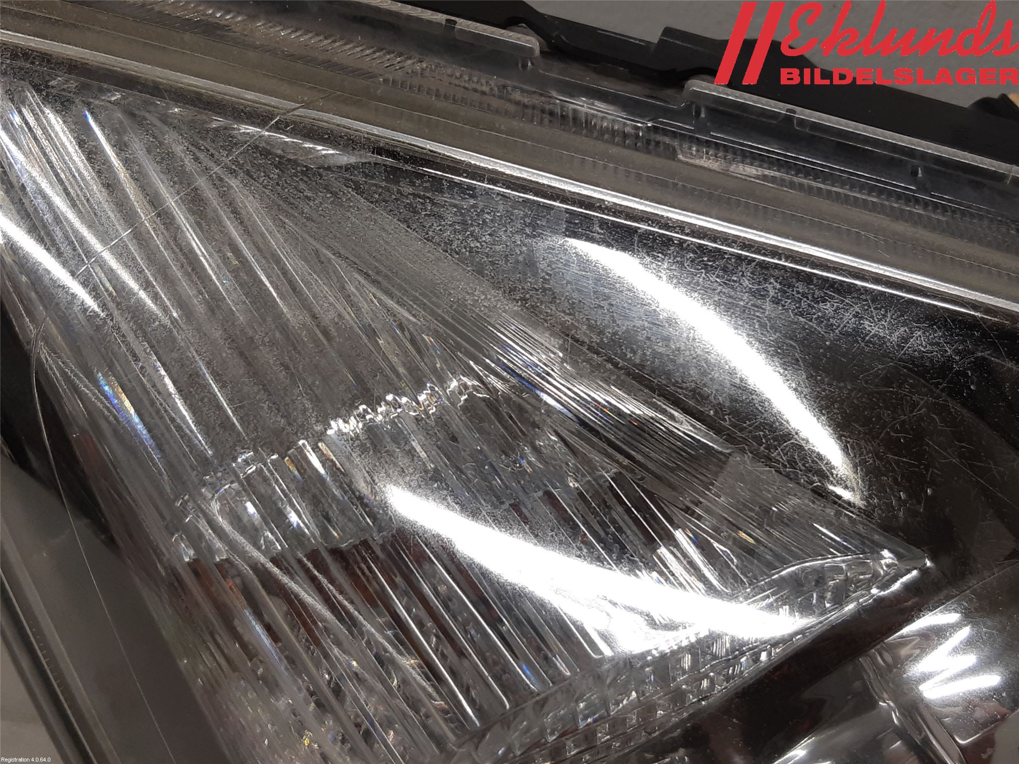 Honda CR-V 07-12 Strålkastare Höger