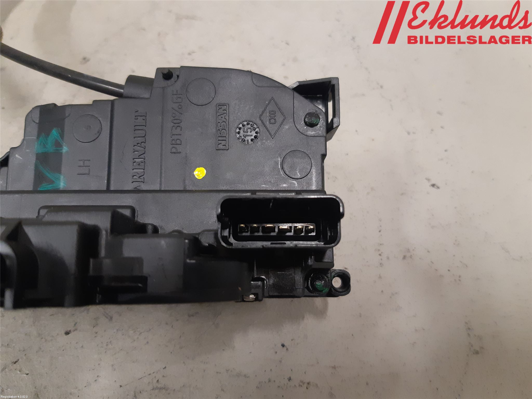 Renault KANGOO II 15-21 Låskista-Dörrlås