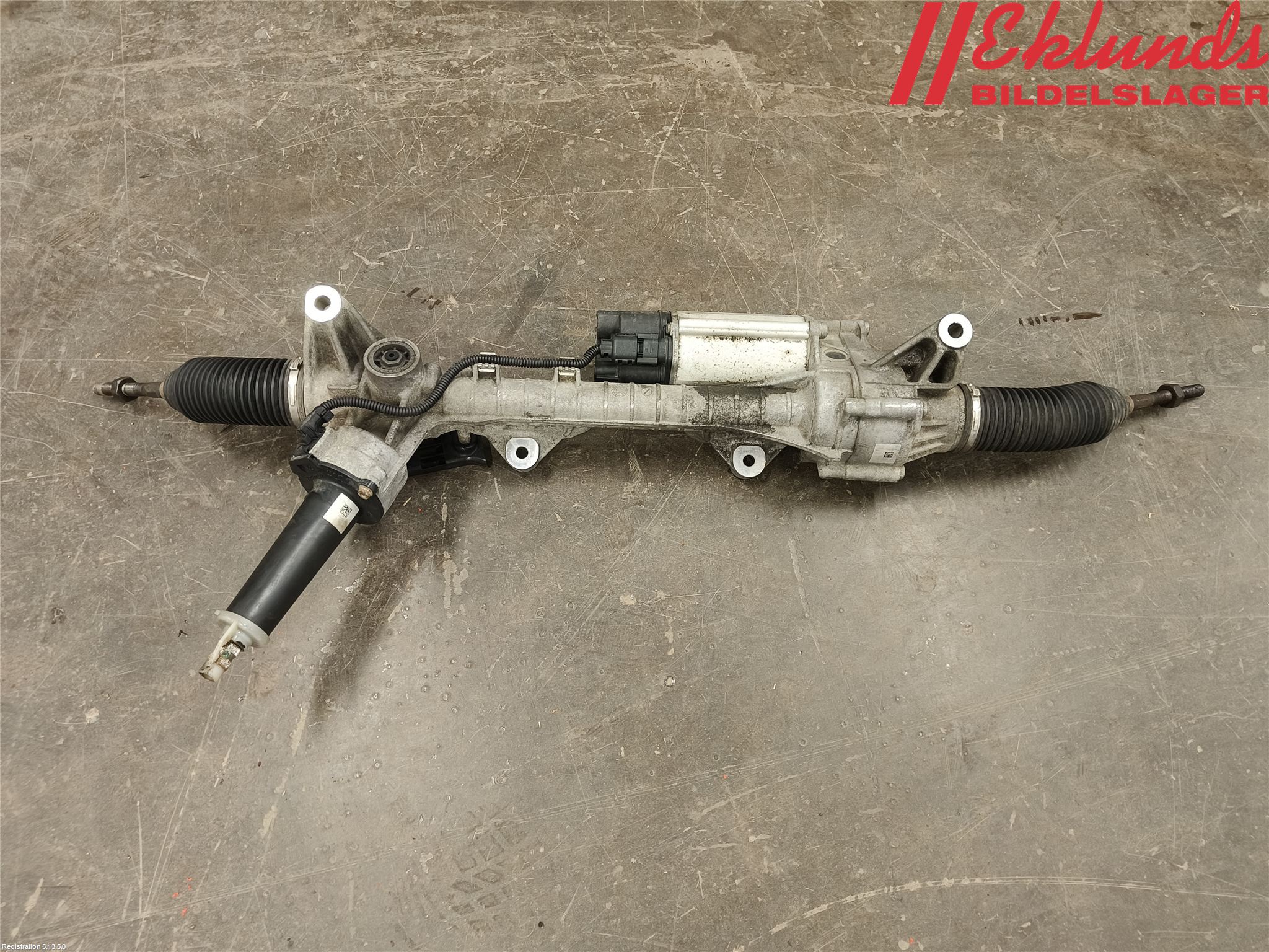 BMW 5 F10/F11/F18 09-17 Styrväxel-Snäcka Elektrisk