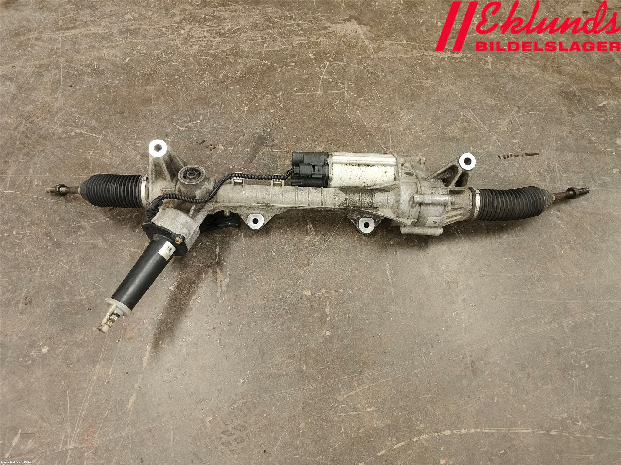 BMW 5 F10/F11/F18 09-17 Styrväxel-Snäcka Elektrisk