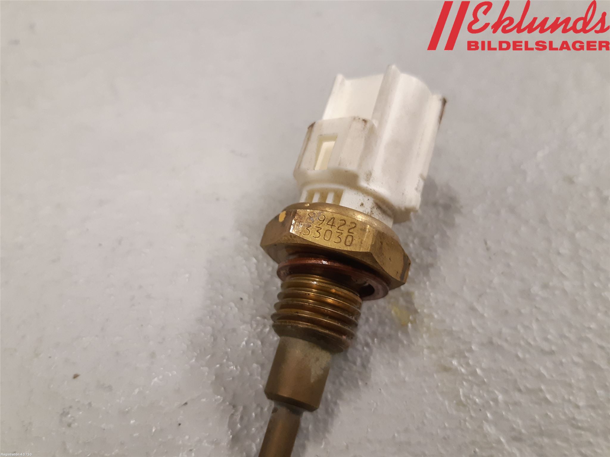 Toyota YARIS XP130 15-20 Givare Temp Vatten