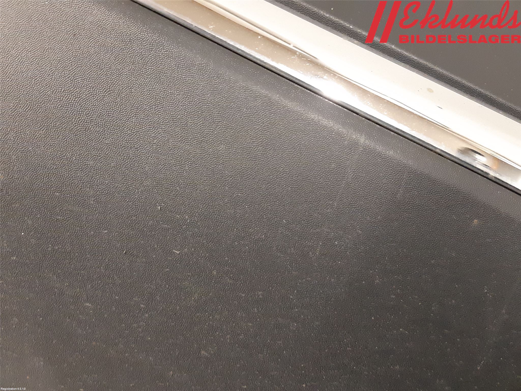Renault CAPTUR 13-19 Dörr Dekorlist Fram Vä