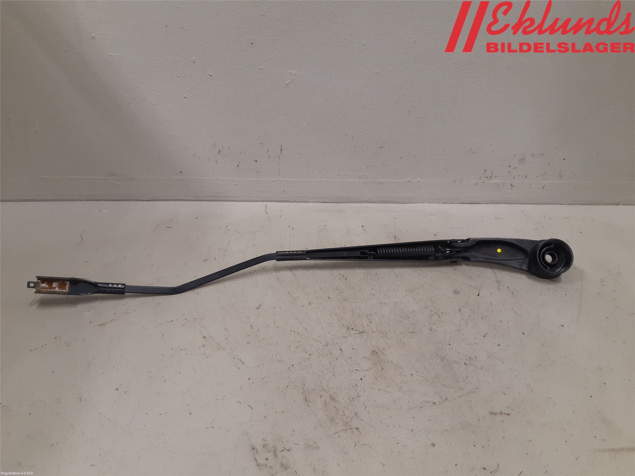 Ford TRANSIT/TOURNEO CONNECT 13-22 Torkararm Armar Vindruta