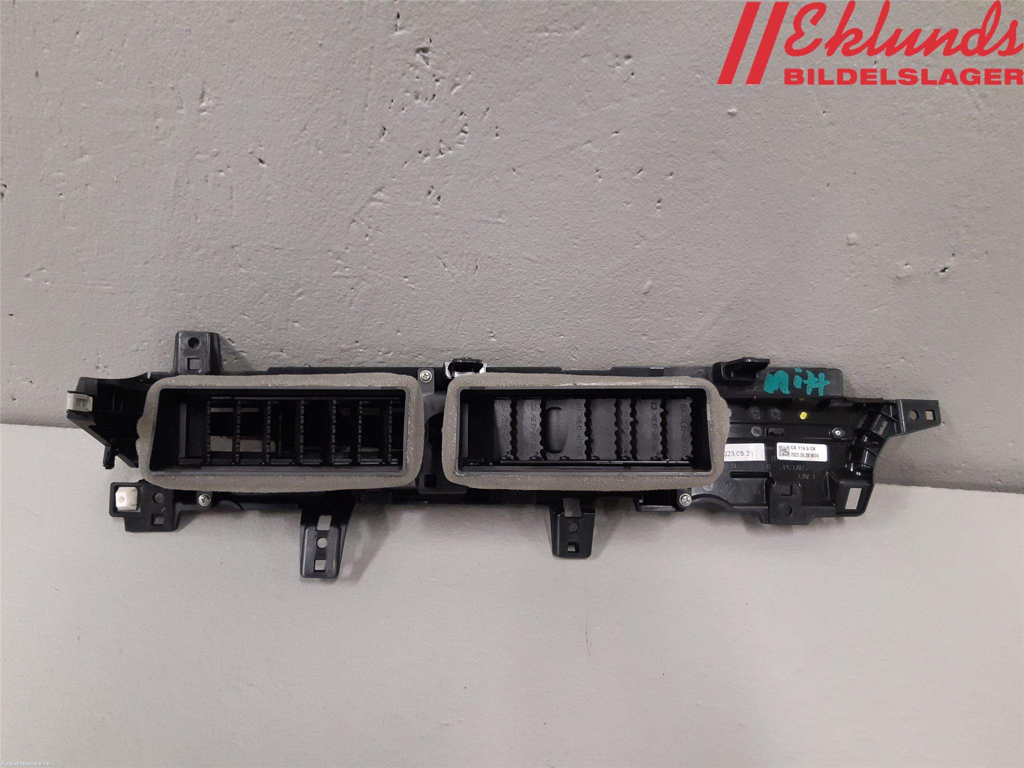 Hyundai KONA/ELECTRIC SX2 23- Defrosterkanal-Munstycke