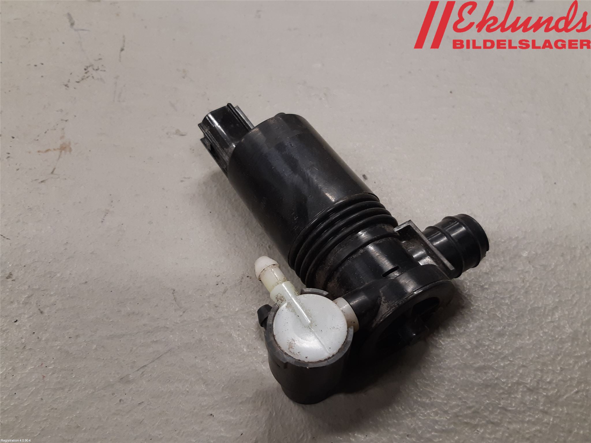 Volvo V40 12-19 Spolarpump Vindruta