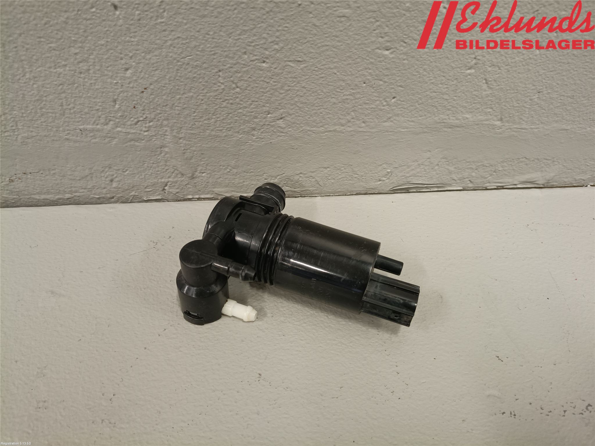 Volvo V40 12-19 Spolarpump Vindruta