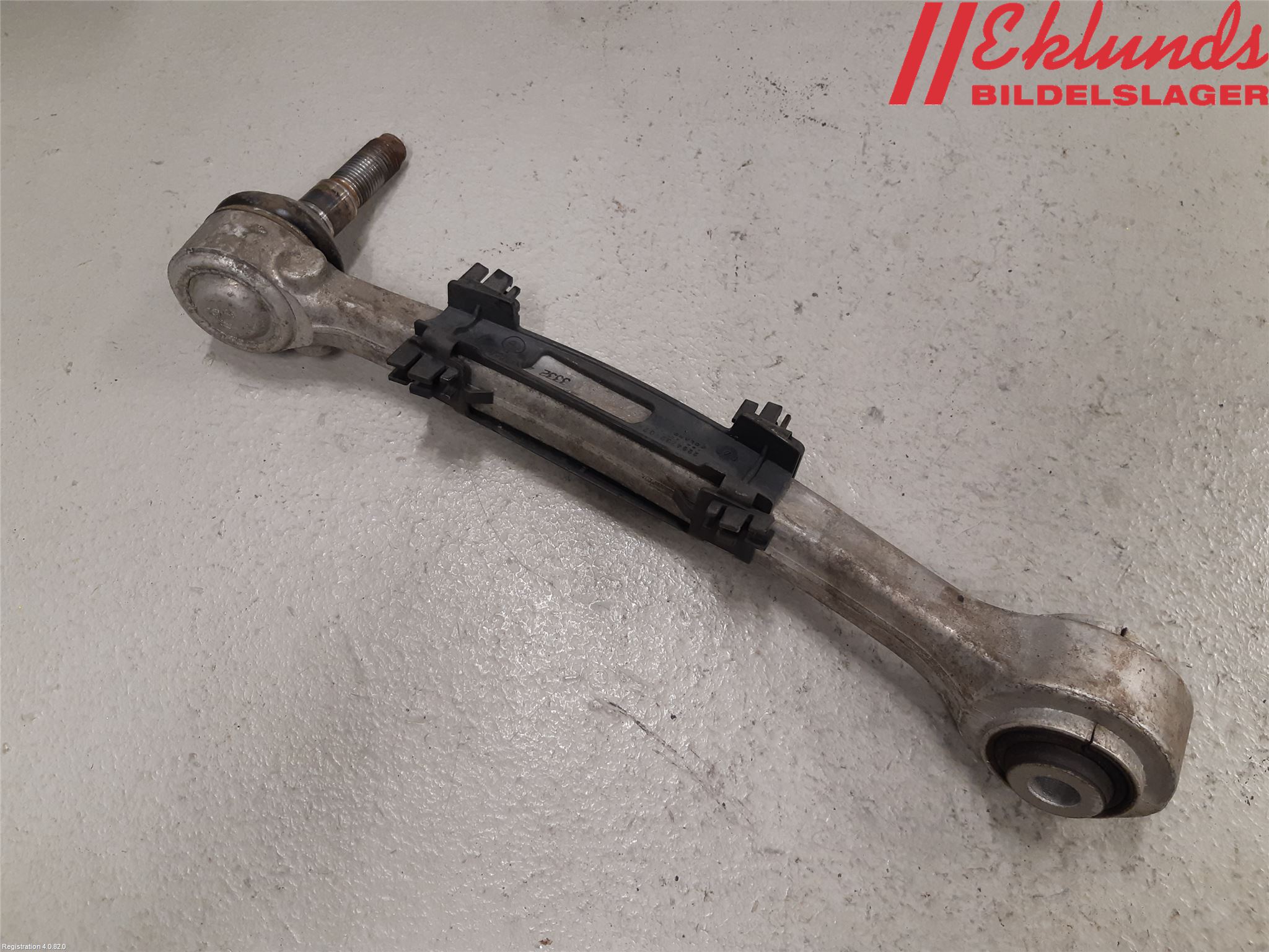 BMW 4 F32/F33/F82/F83 13-20 Bärarm Bak Övre Höger