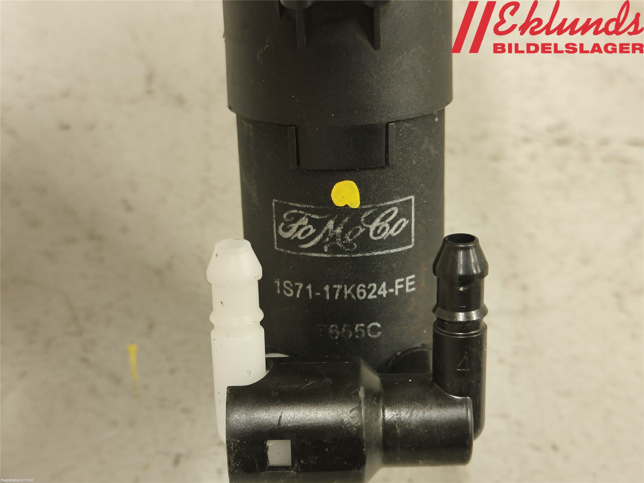 Volvo V70 14-16 Spolarpump Vindruta