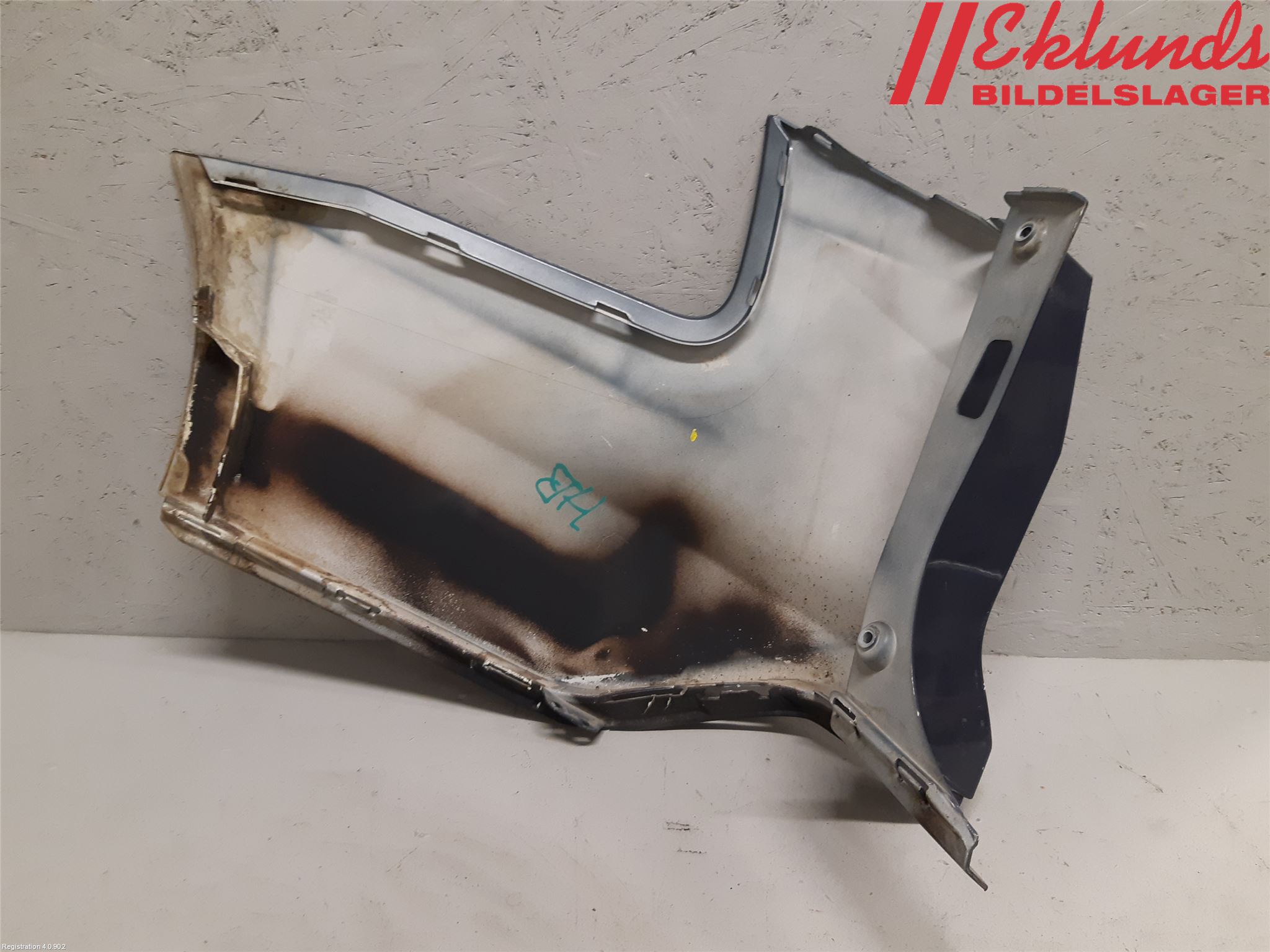 Ford FOCUS 11-14 Stötfångardel Bak Hö