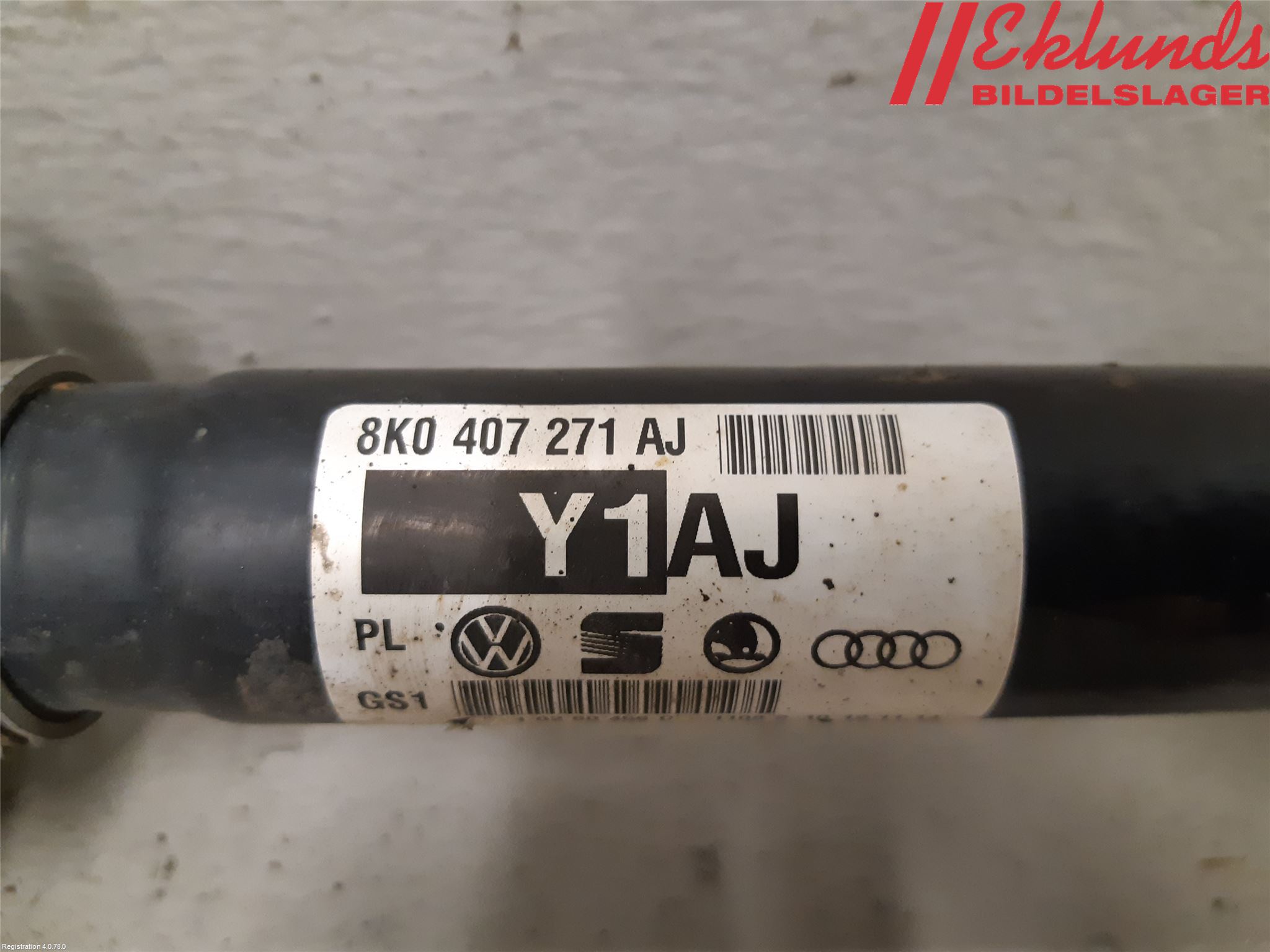 Audi A4 12-15 Drivaxel Fram Vänster
