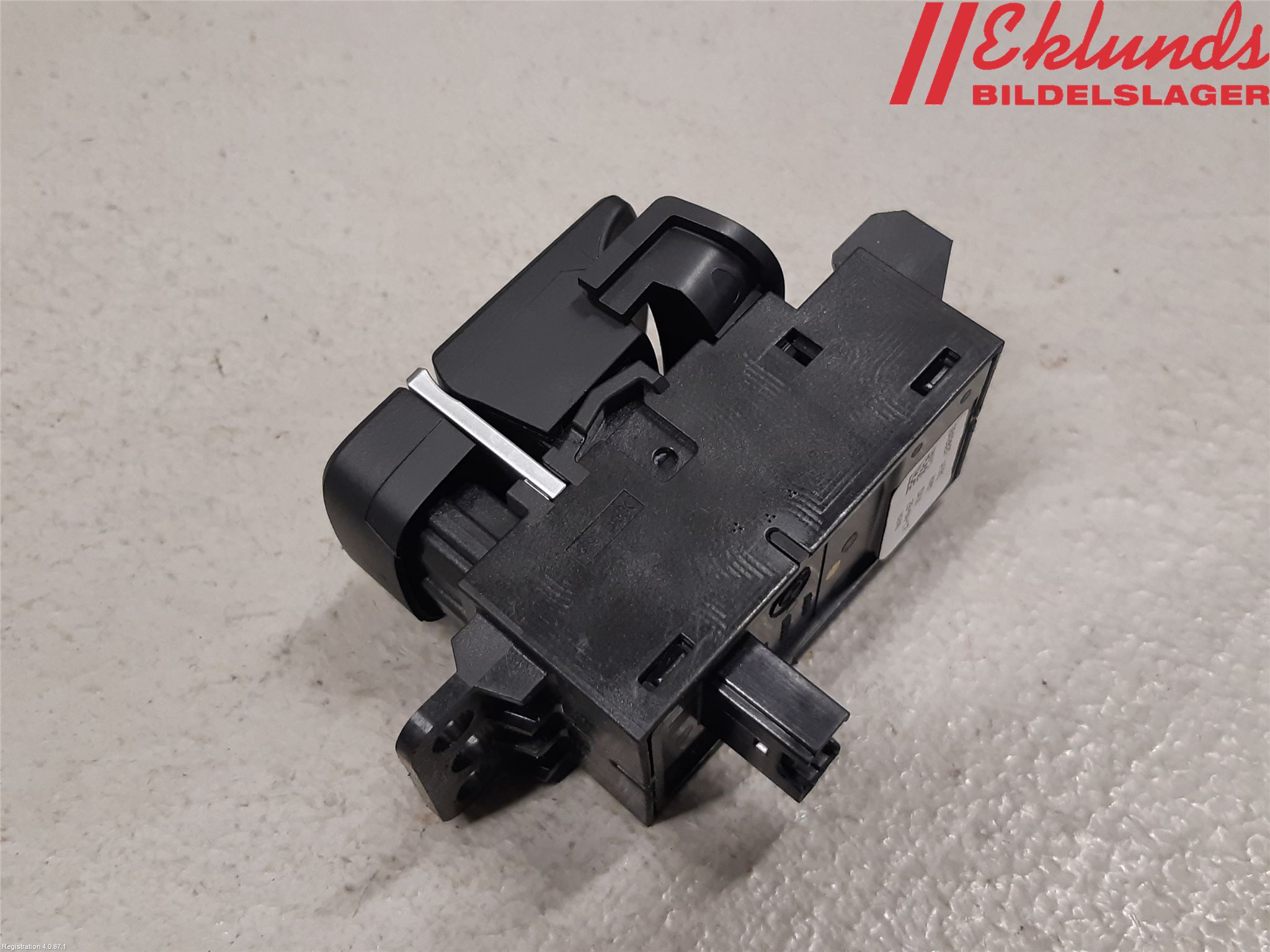 BMW 5 G30/G31/F90 17-23 Strömställare Parkeringsbroms