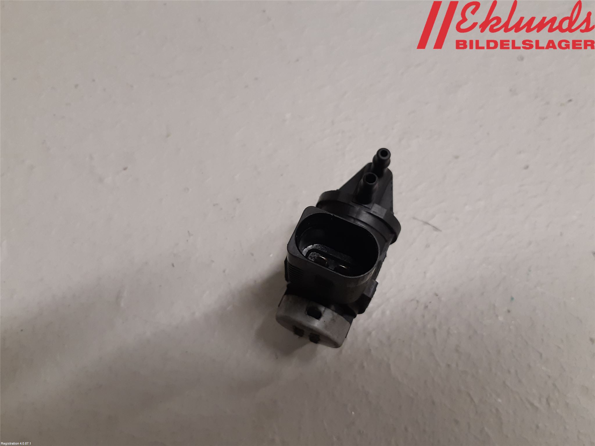 Volkswagen VW TOURAN 10-15 Vakuumventil