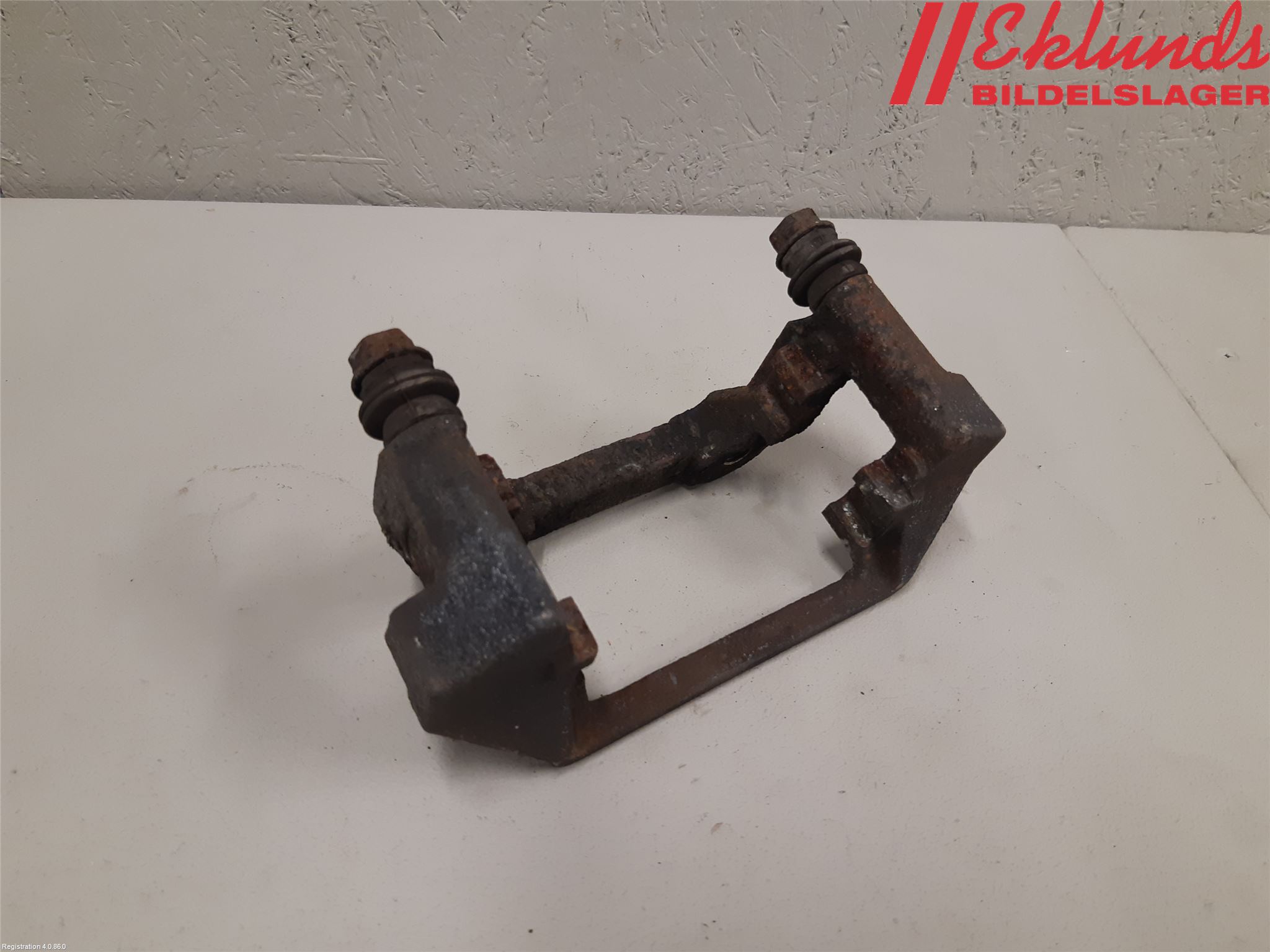 Volvo XC60 14-17 Bromsokshållare