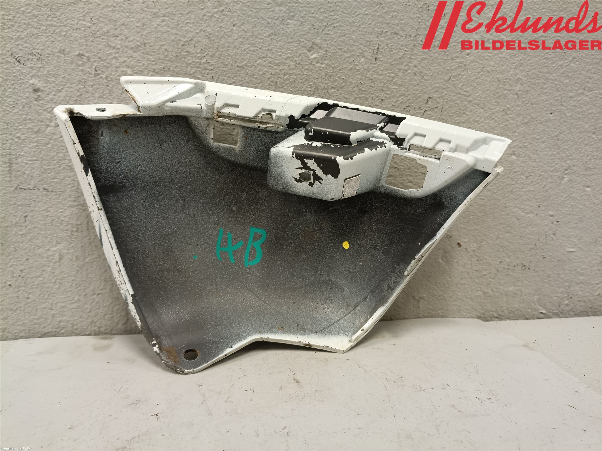 Renault CLIO IV 16-19 Stötfångardel Bak Hö