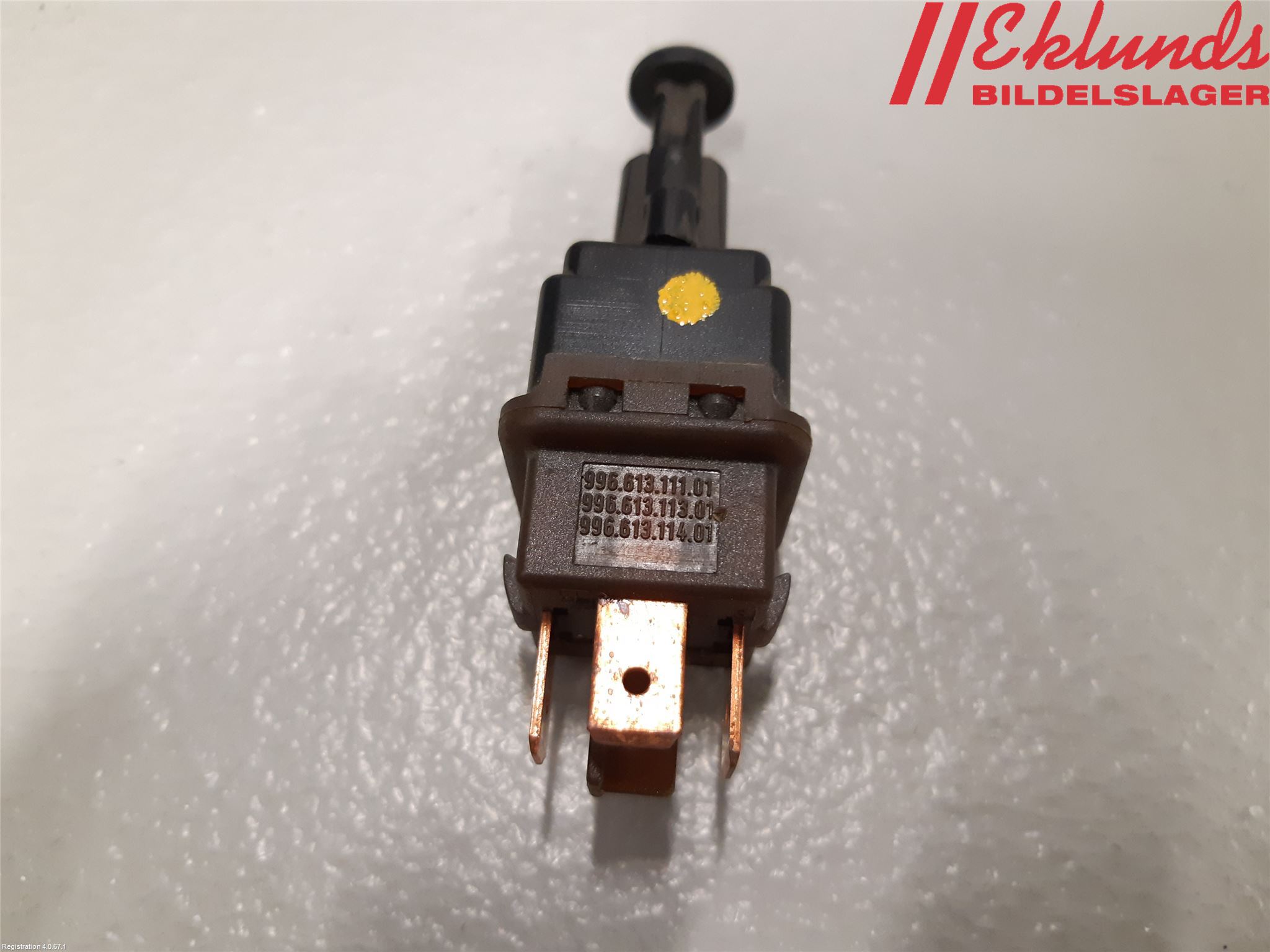 Porsche 911 64- Bromsljuskontakt