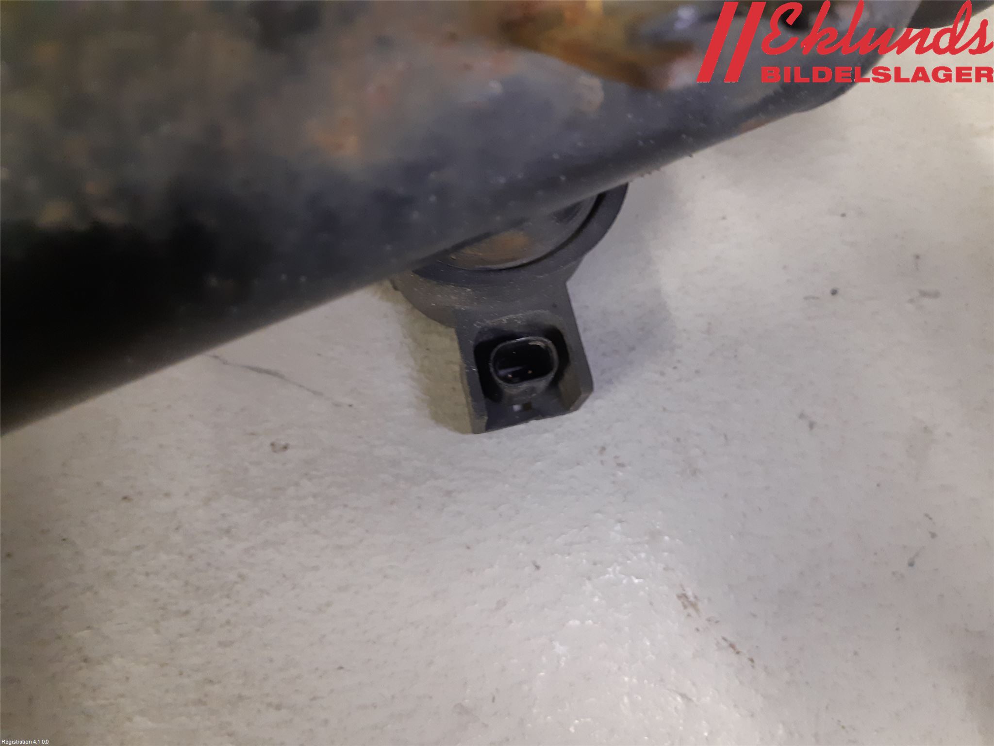 Opel INSIGNIA 17- Stötdämpare Bak