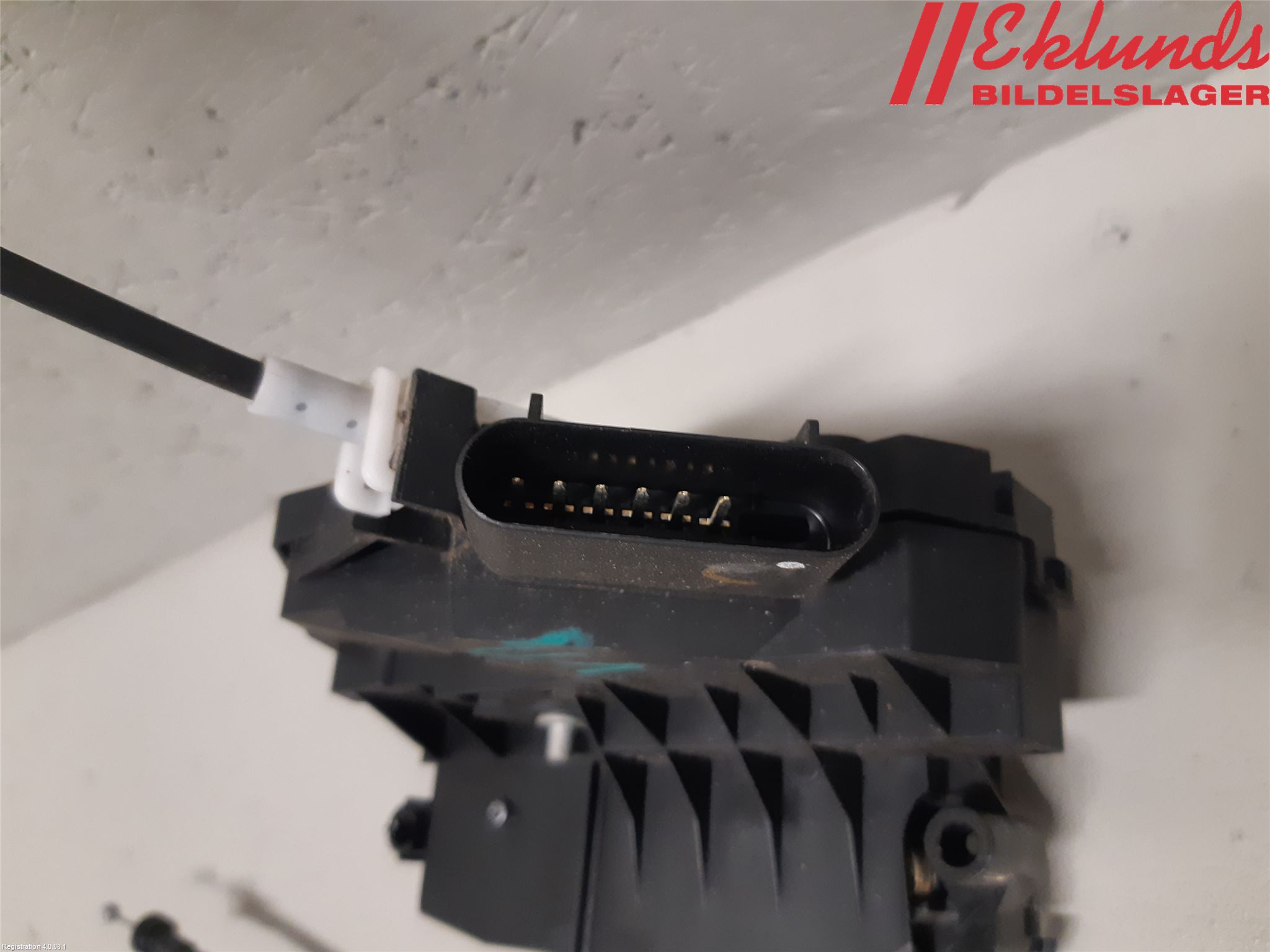 Volvo S60 14-18 Låskista-Dörrlås