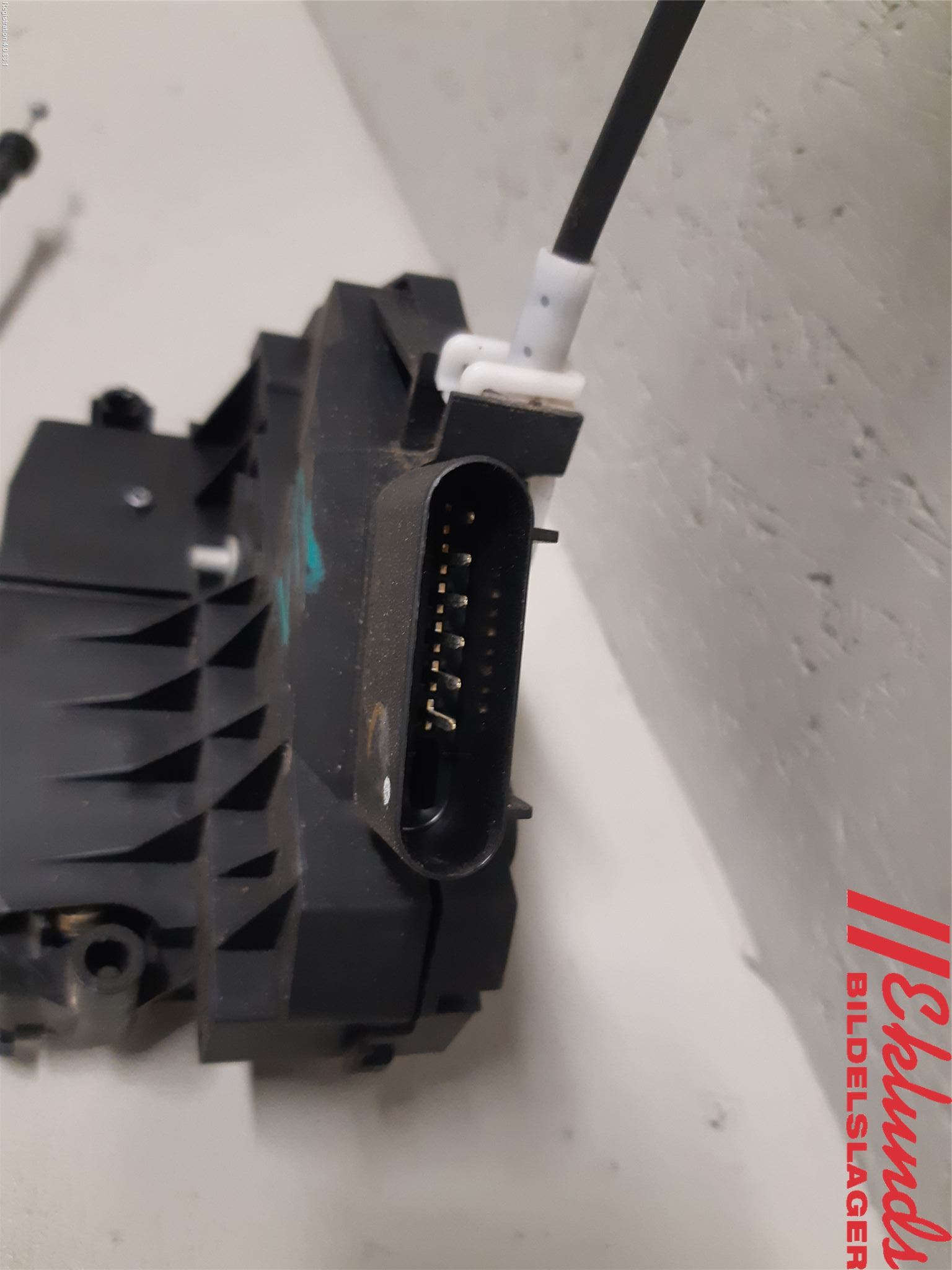 Volvo S60 14-18 Låskista-Dörrlås