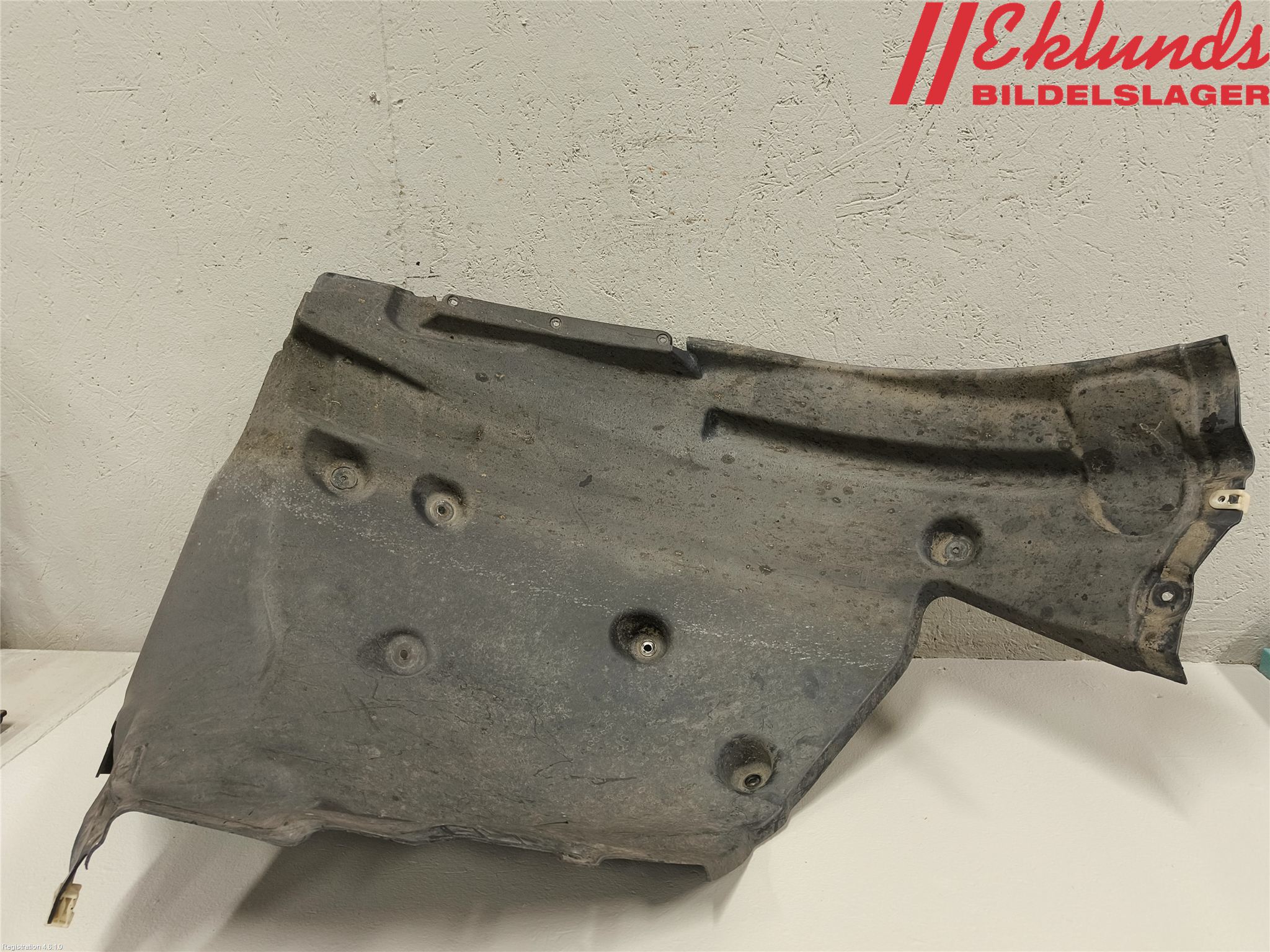 BMW 5 G30/G31/F90 17-23 Skärm Inner