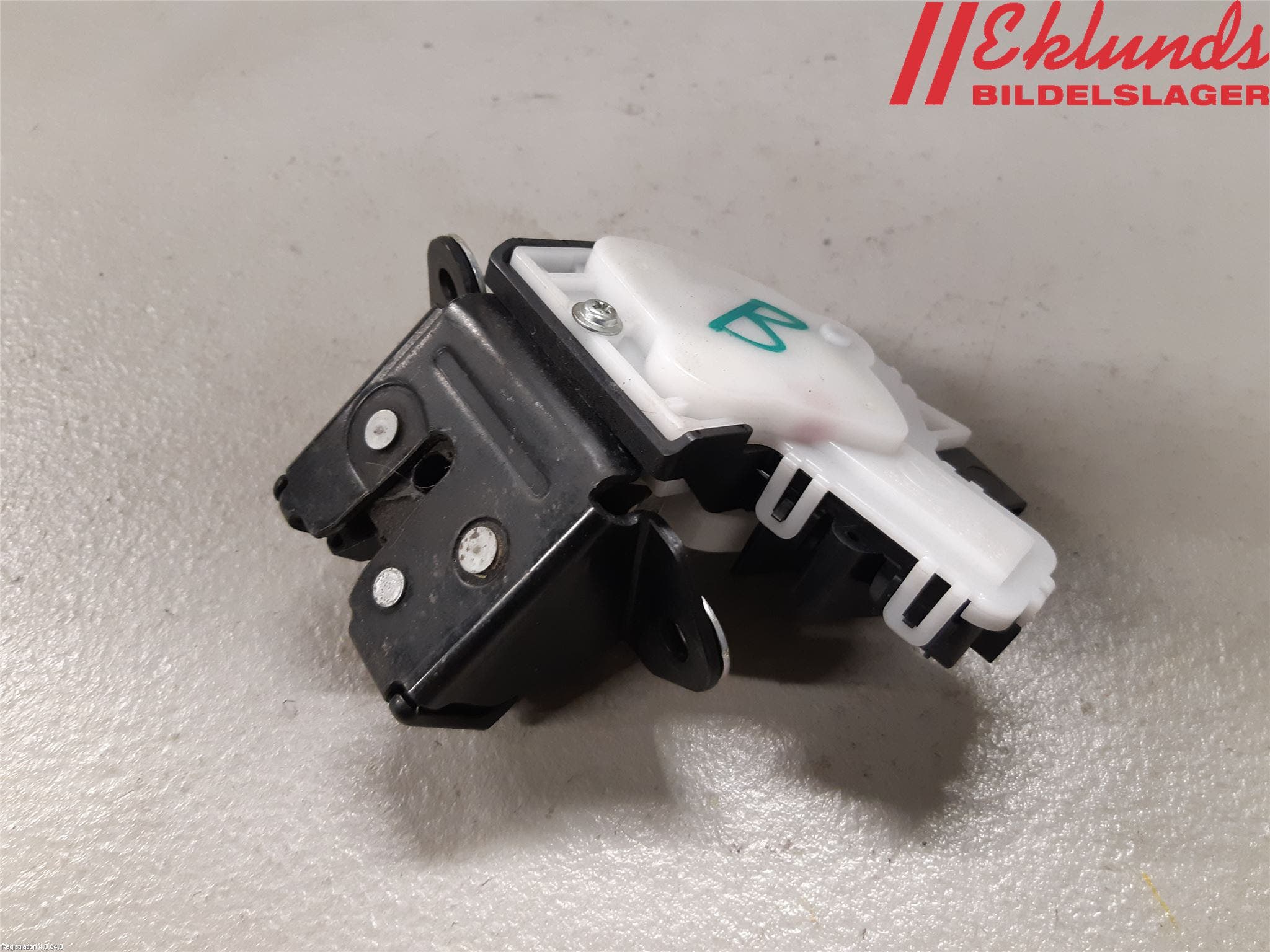 Mazda 3 II 09-13 Låskista Baklucka