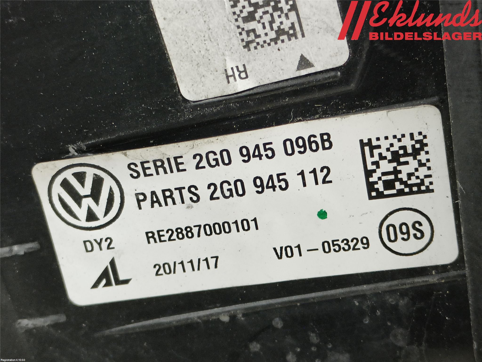 Volkswagen VW POLO VI 18->> Bakljus Höger