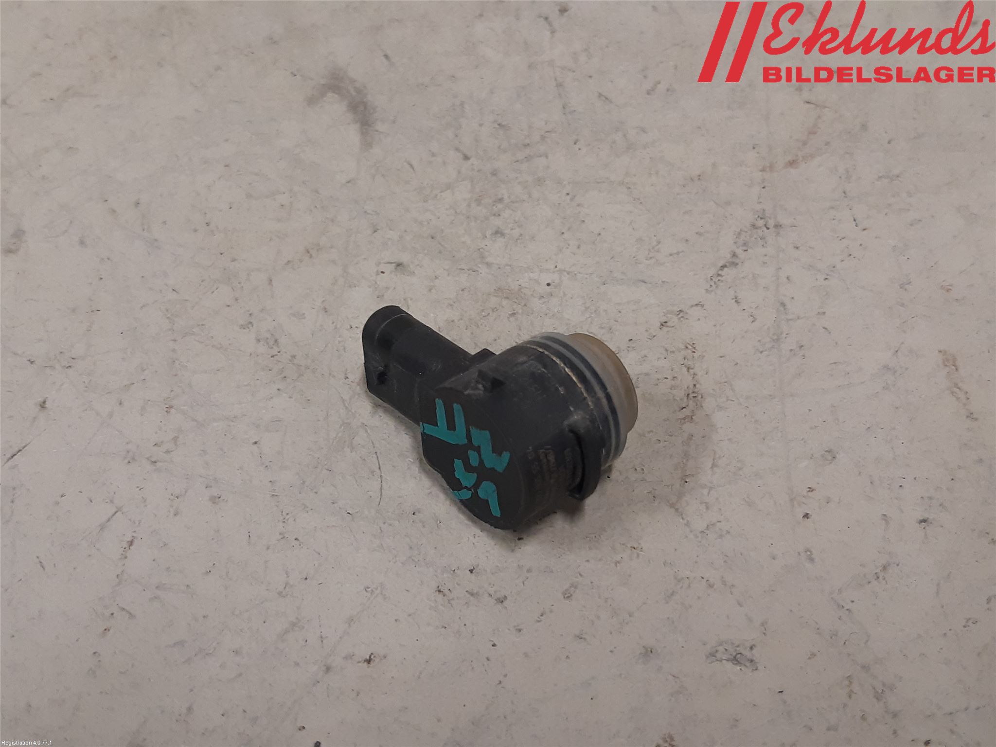 Mercedes-Benz MB C-KLASS (W205) 14-21 Parkeringshjälp Frontsensor