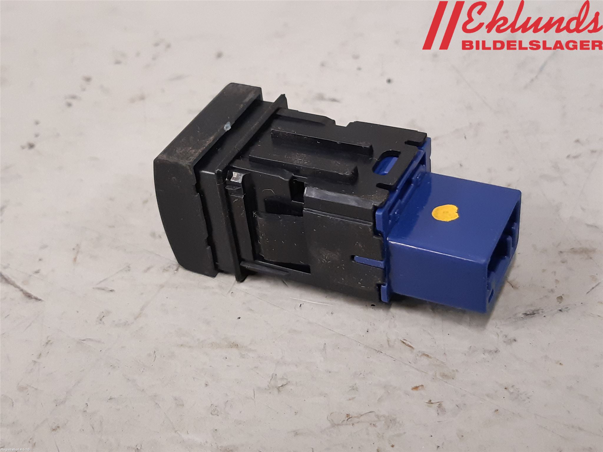 Toyota COROLLA 19- Strömställare Elruta