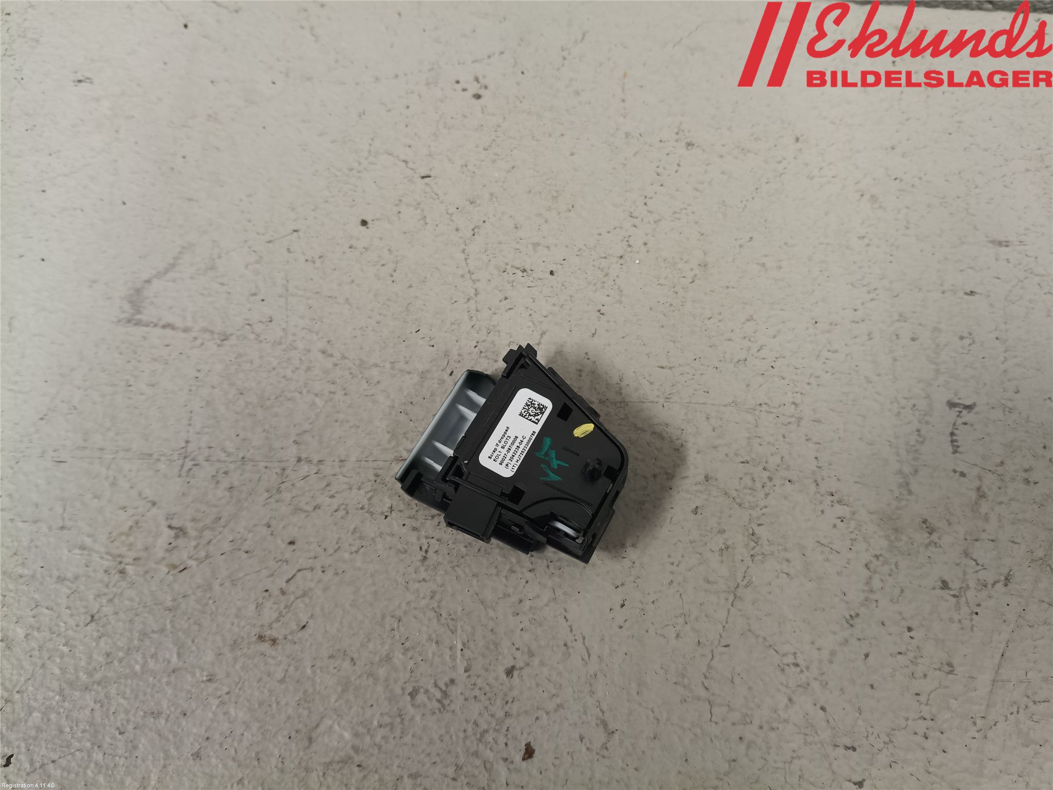 Tesla MODEL Y 21- Dörrhandtag Inre Vä