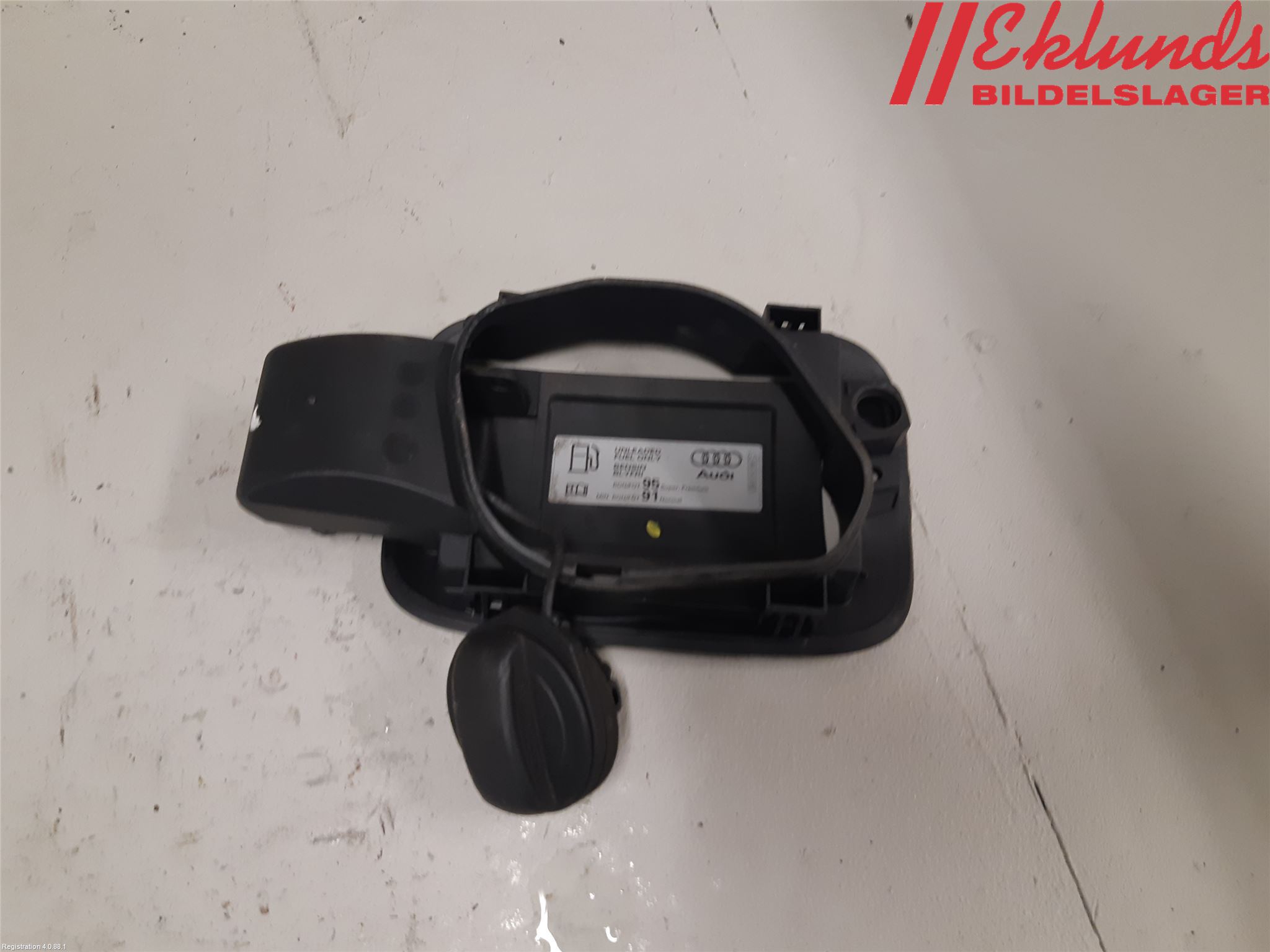 Audi A4/S4 08-11 Tanklucka