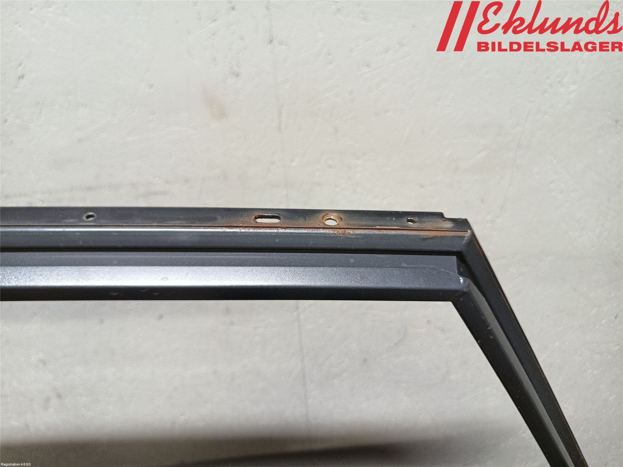 Toyota AVENSIS 09-15 Dörr Bak Höger