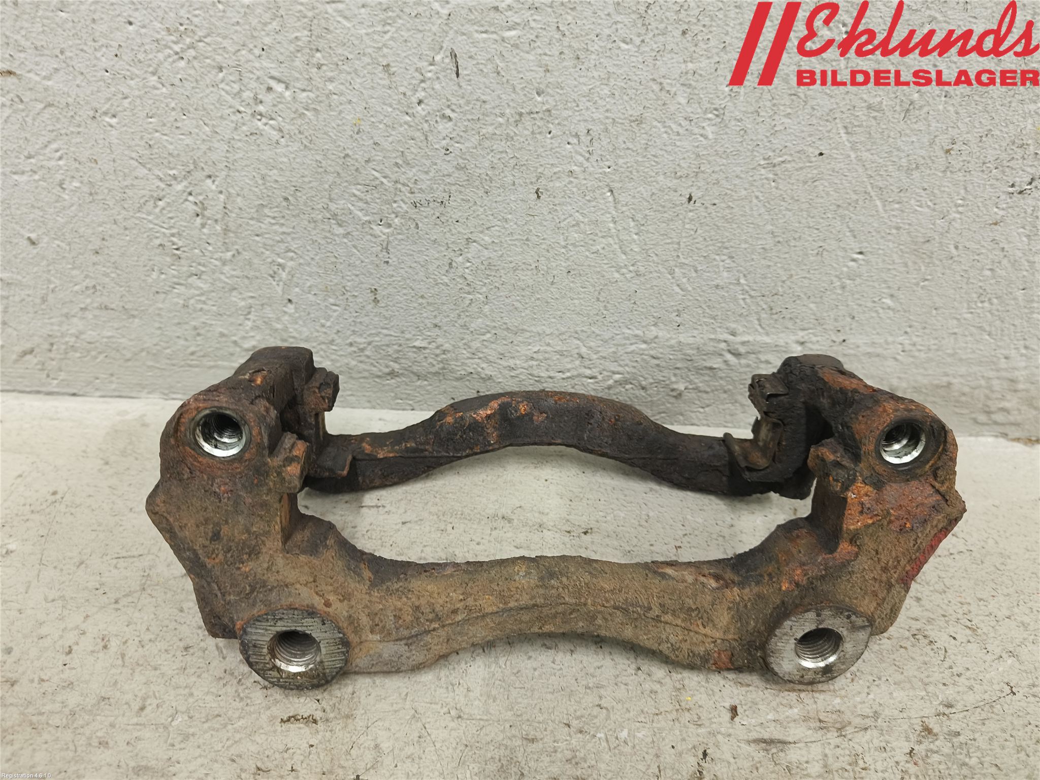 Opel MOVANO B 10-22 Bromsokshållare