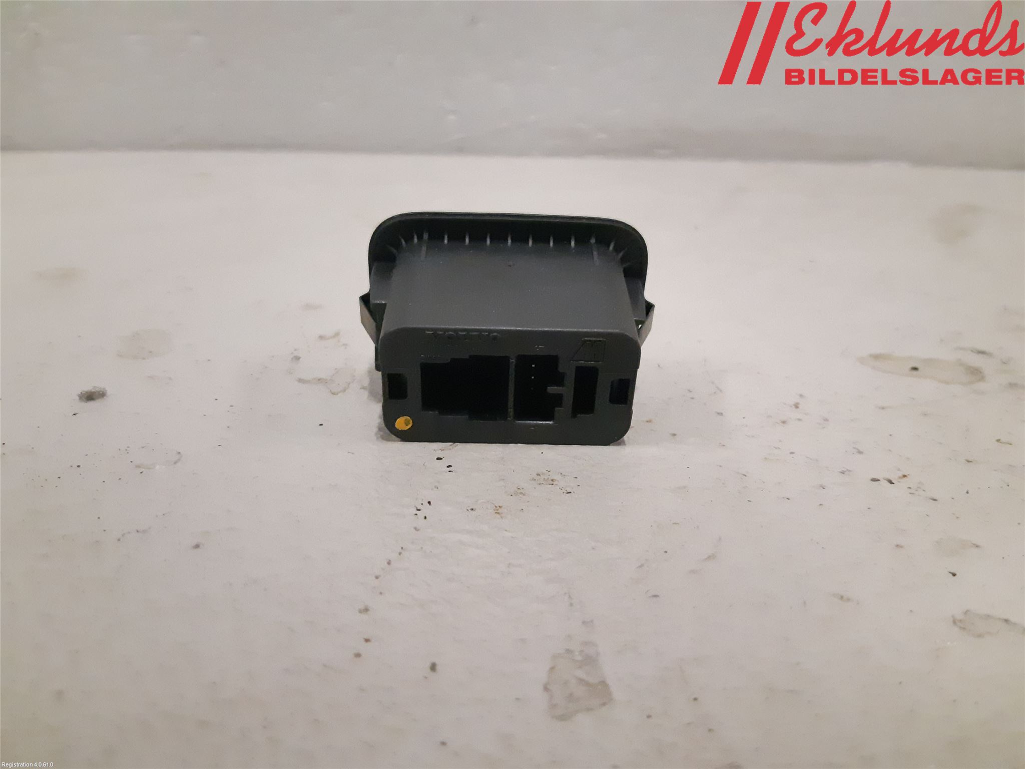 Volvo V70 14-16 Strömställare Baklucka