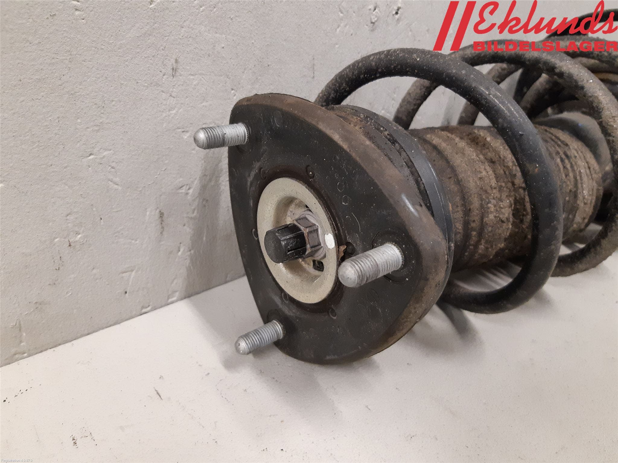 Mazda CX-3 Fjäderben Fram Höger