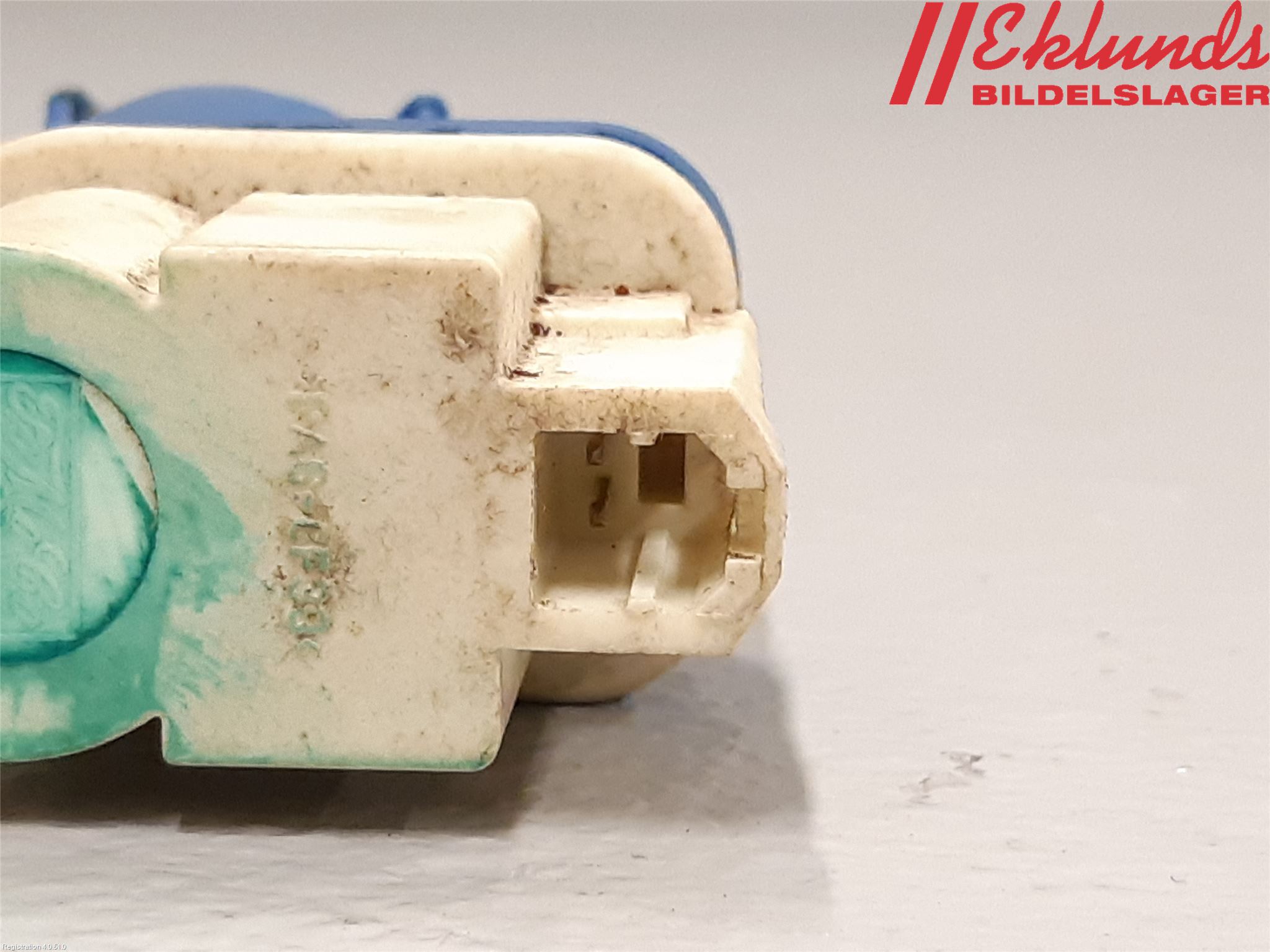 Ford MUSTANG V 05-14 Bromsljuskontakt