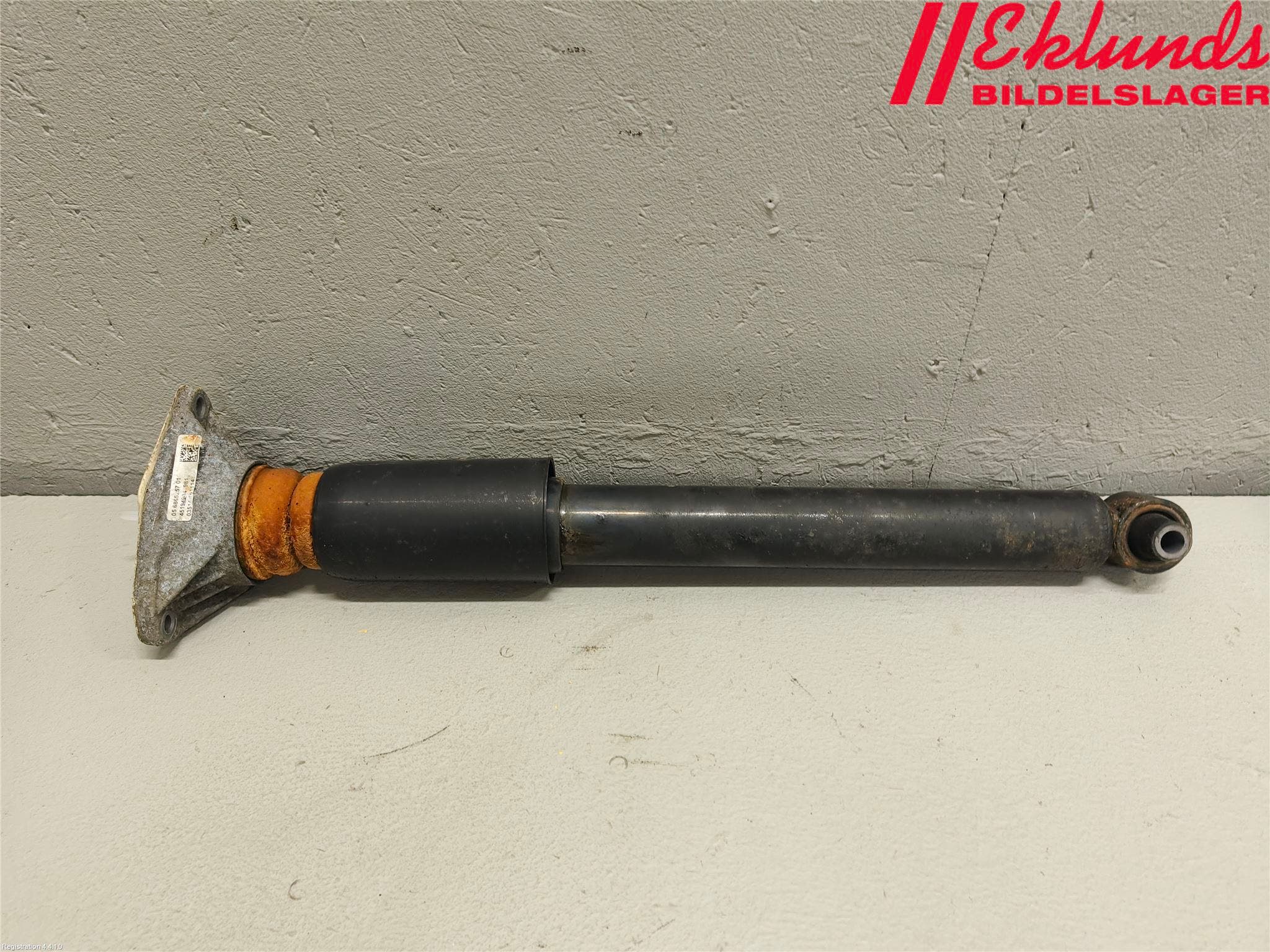 BMW 1 F20/F21 11-19 Stötdämpare Bak