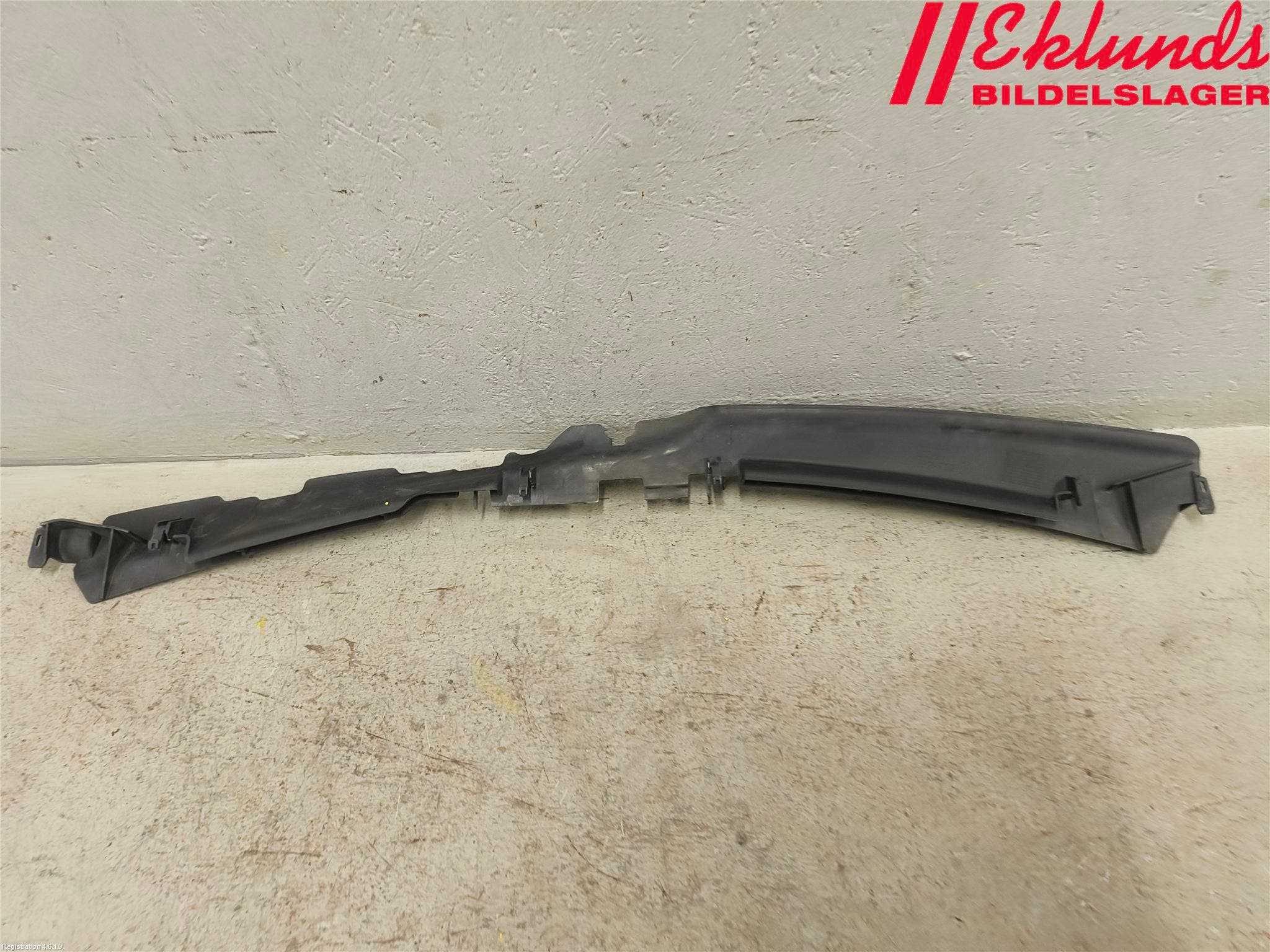 Volkswagen VW PASSAT 05-11 Deflektor Plåt-Plast Kylning