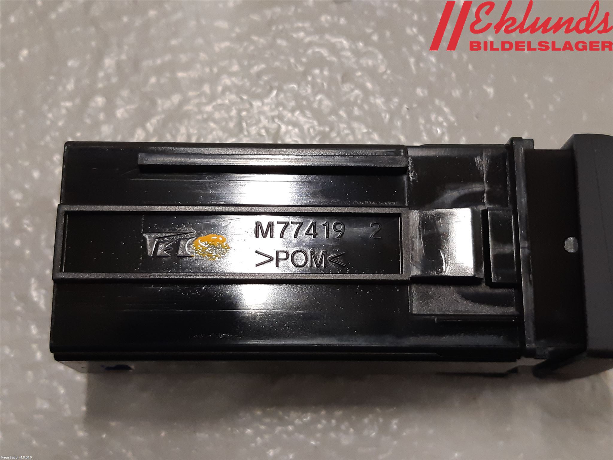 Toyota RAV4 19- Strömställare Stolvärme