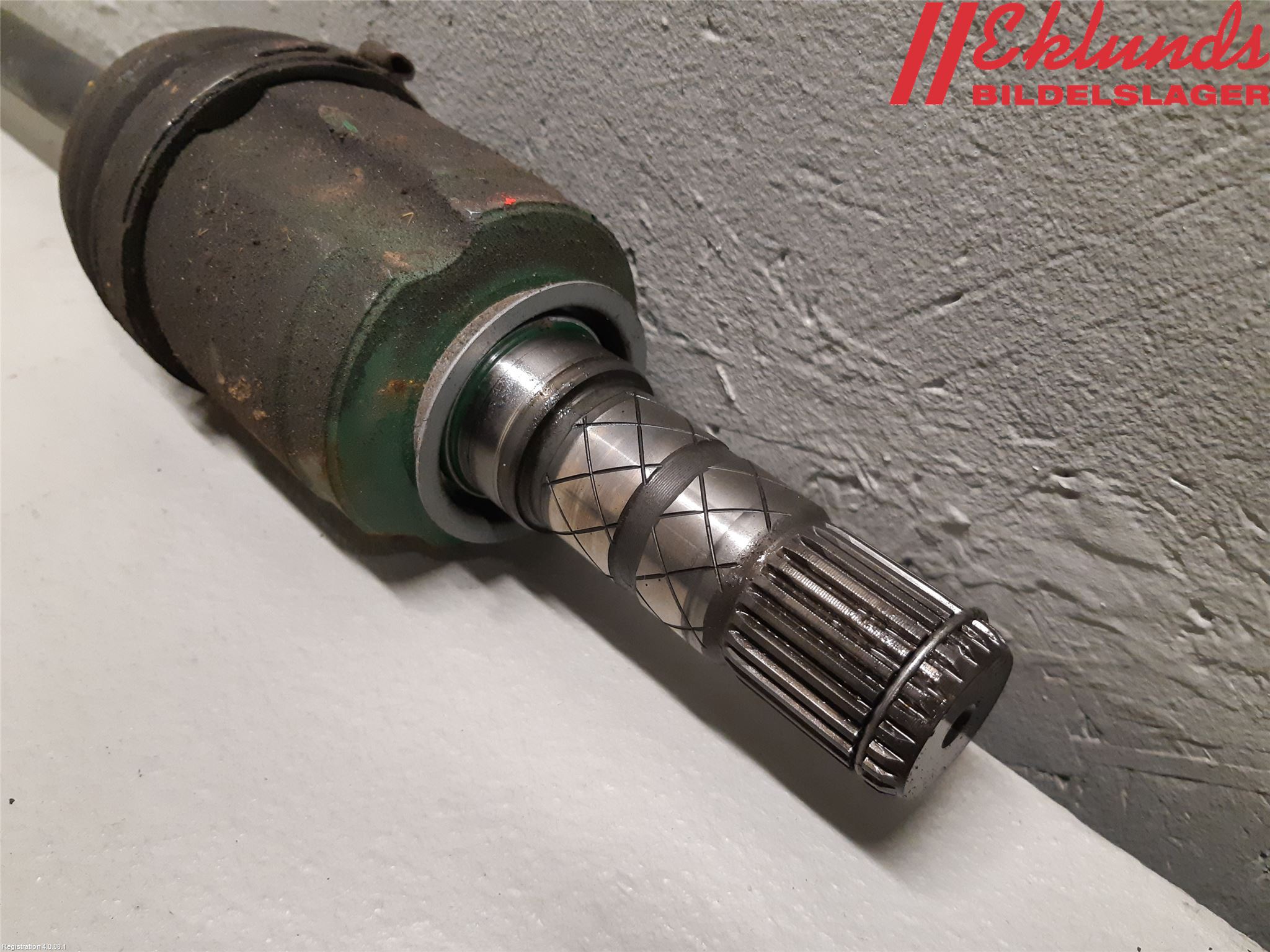 Subaru OUTBACK 15-20 Drivaxel Fram Höger