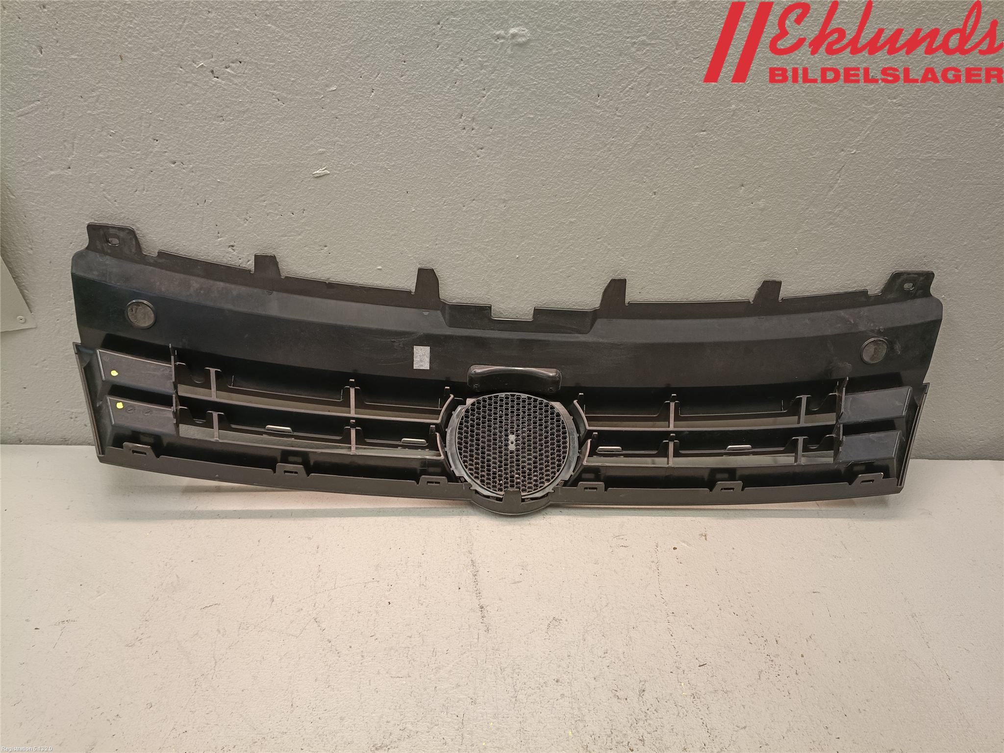 Volkswagen VW POLO 10-17 Grill Komp
