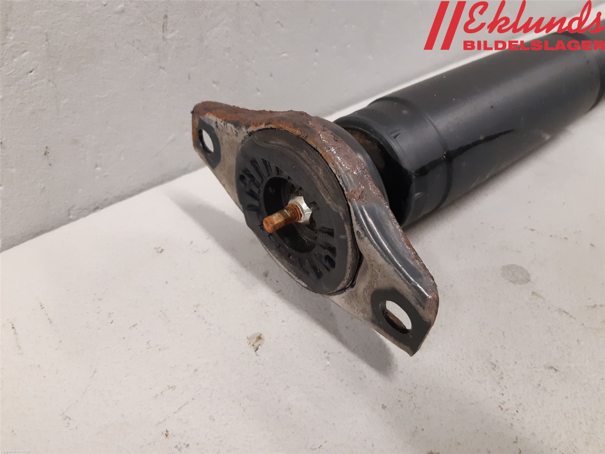 Volvo V60 CROSS COUNTRY 16-18 Stötdämpare Bak