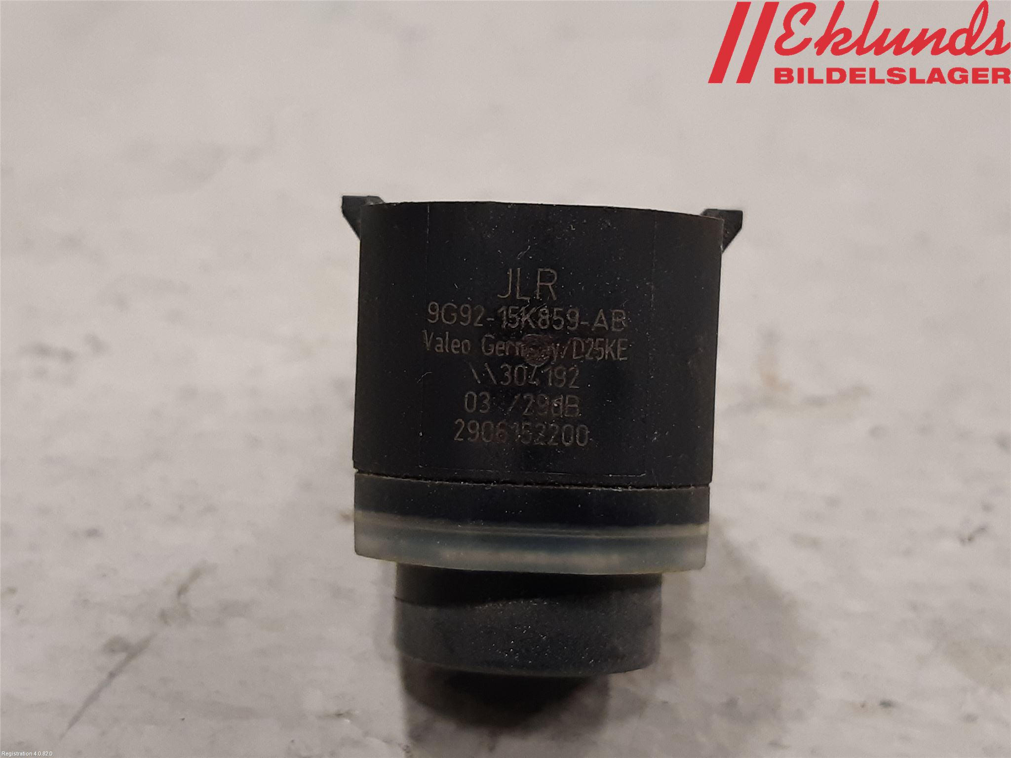 Jaguar XE (X760) 15-24 Parkeringshjälp Backsensor